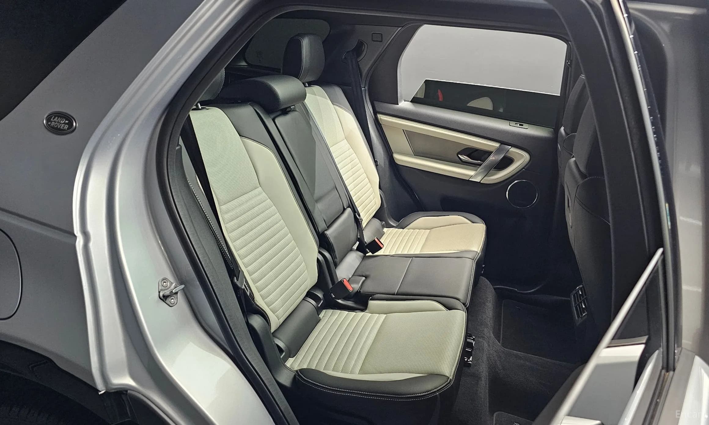 Discovery Sports