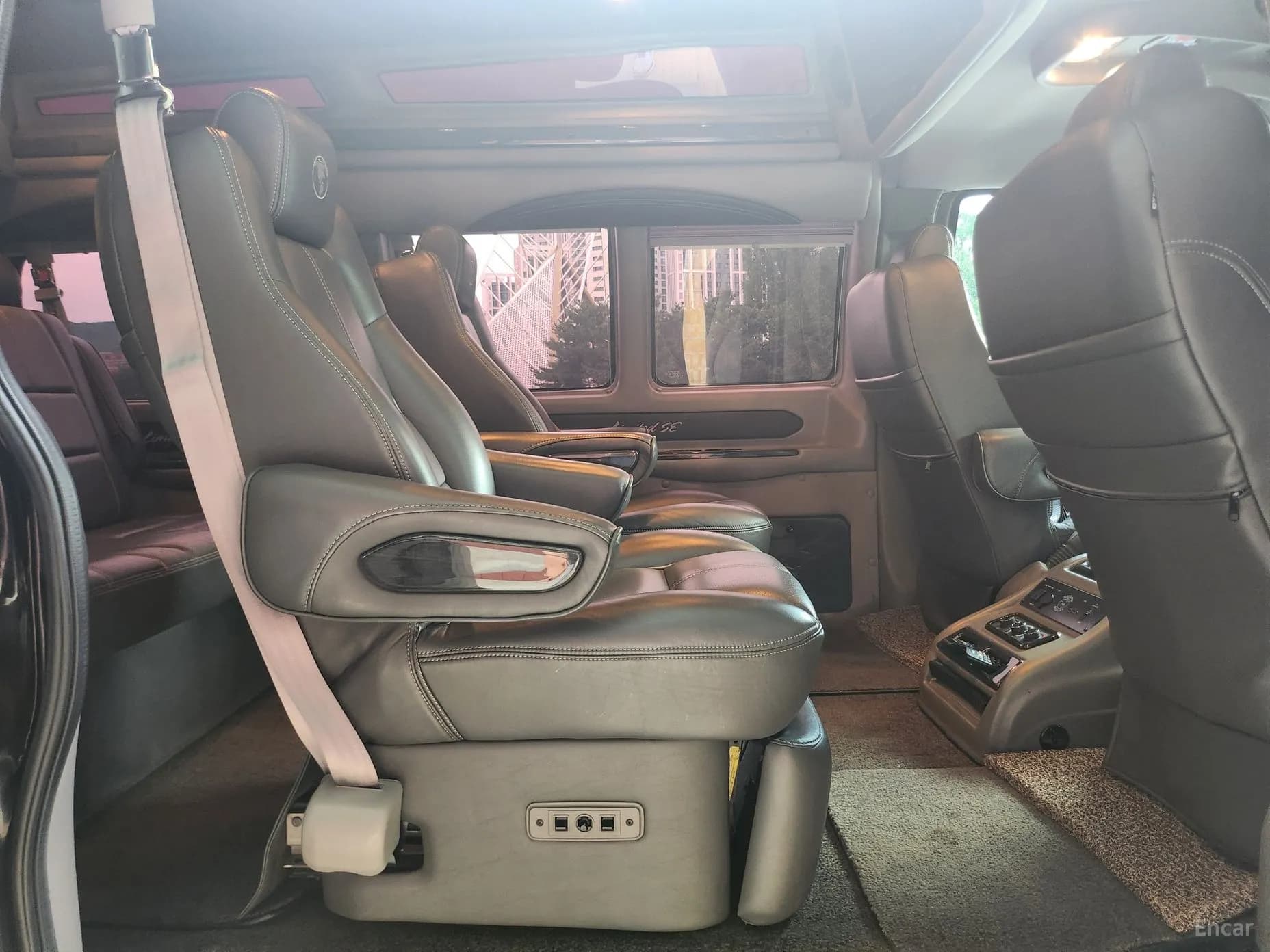 Express Van