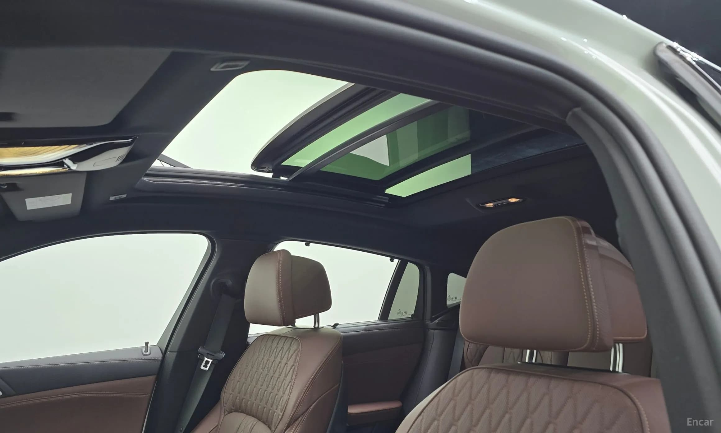 X6 (G06)