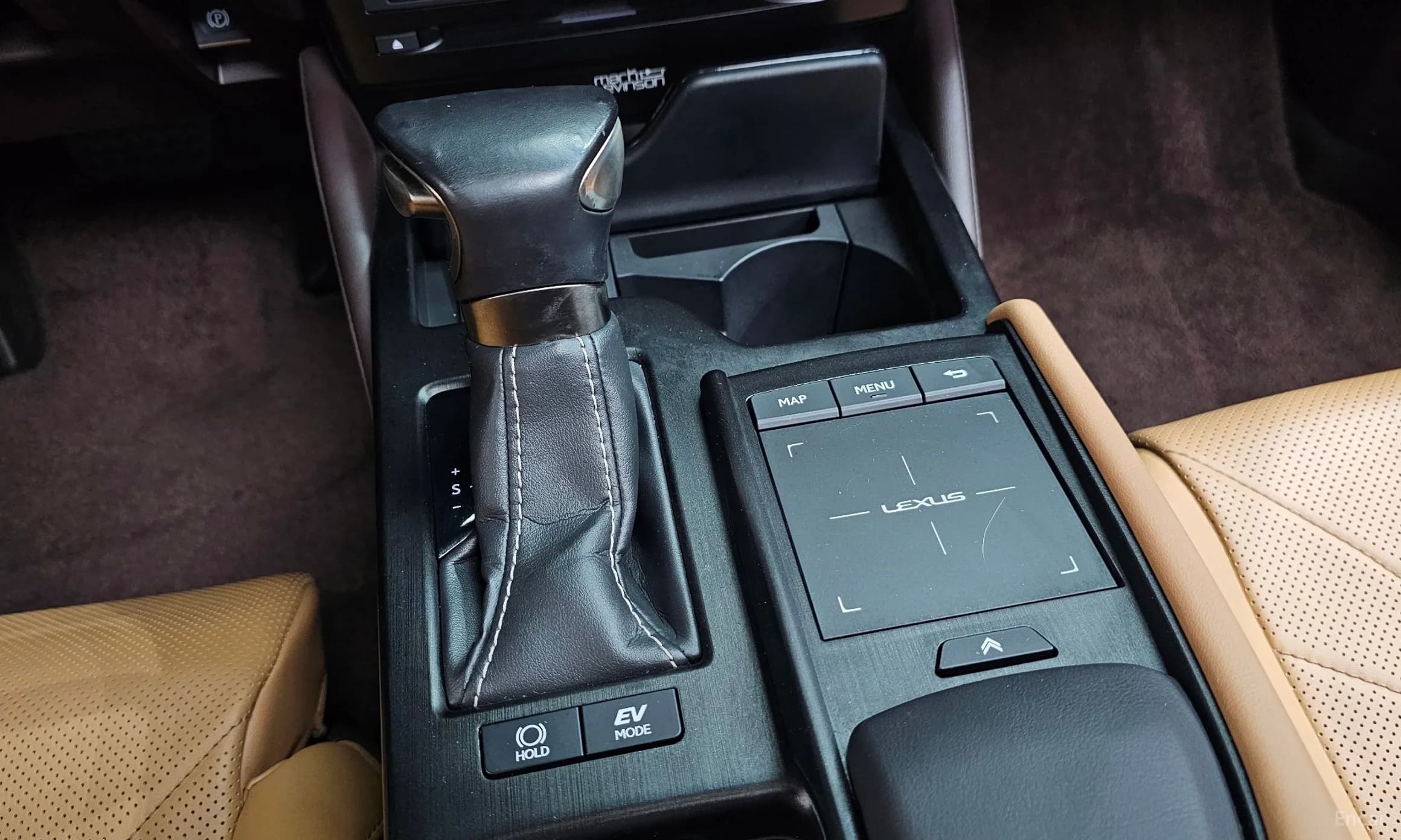 ES300h 7th Generation