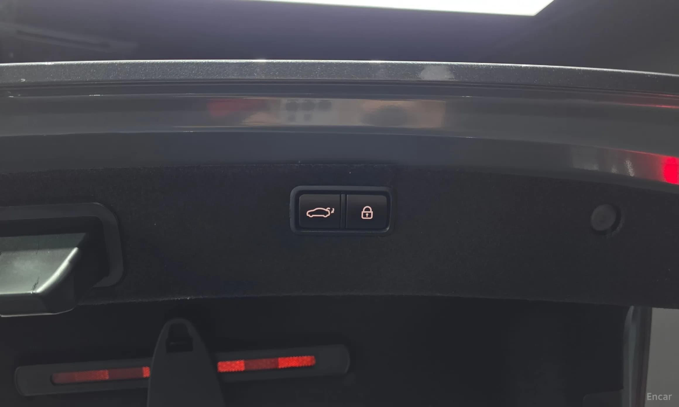 G80