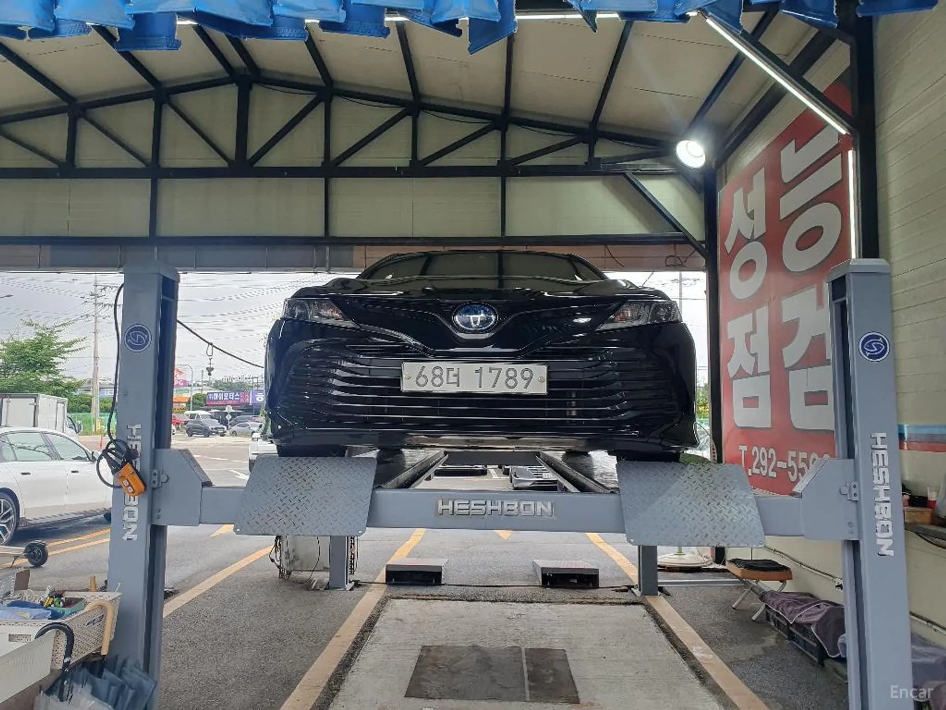 Camry (XV70)