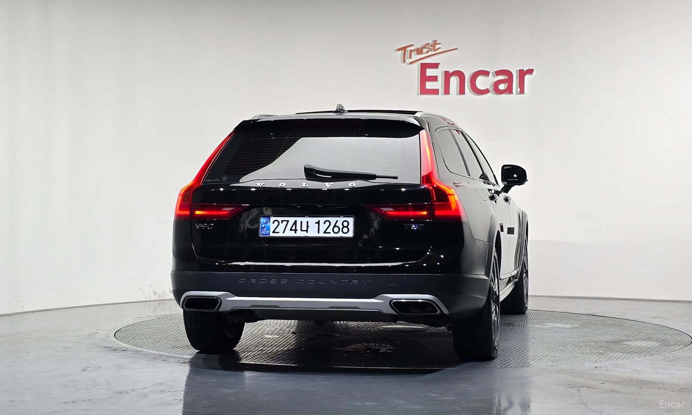 V90 Cross Country