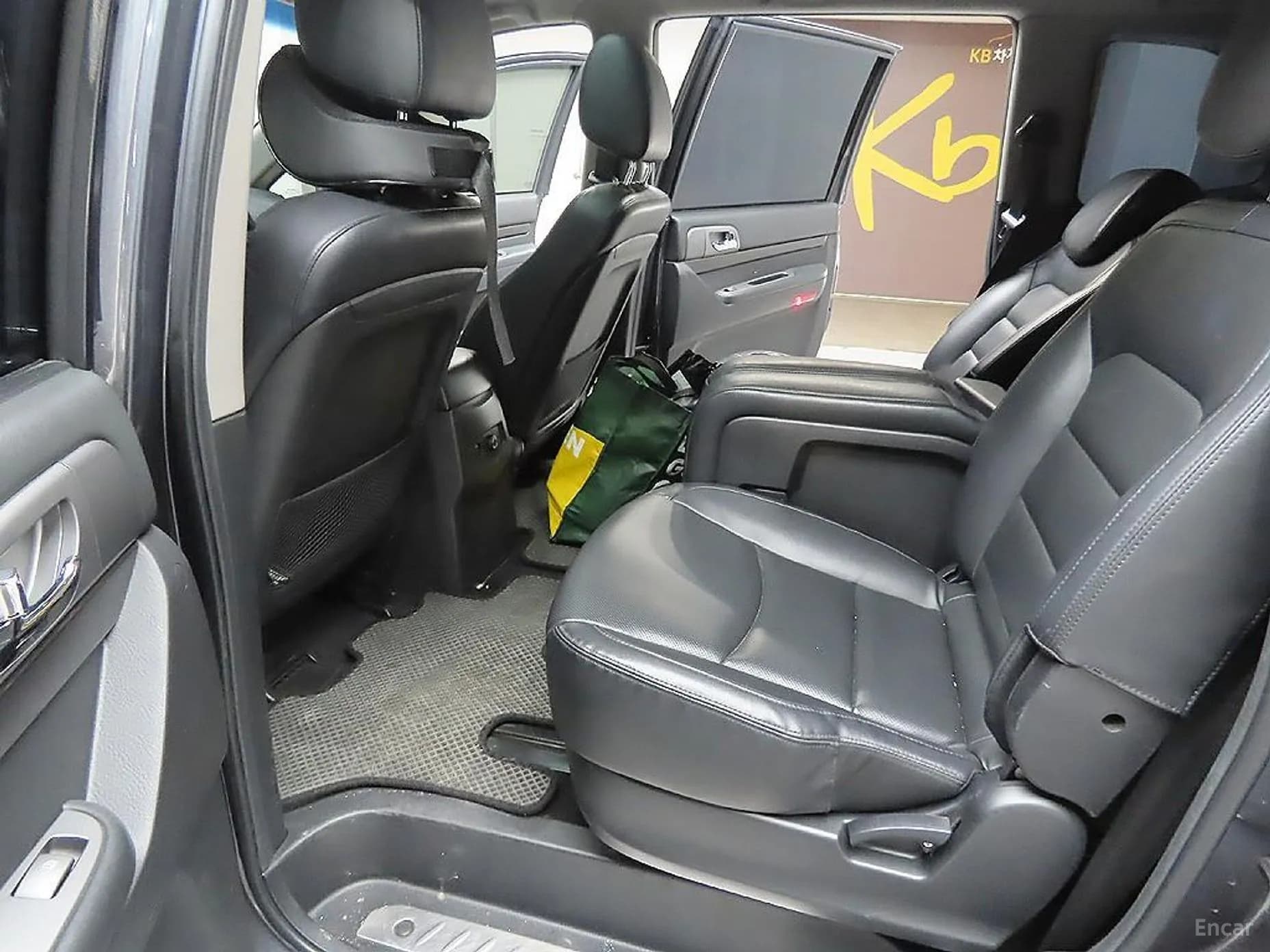 Korando Turismo