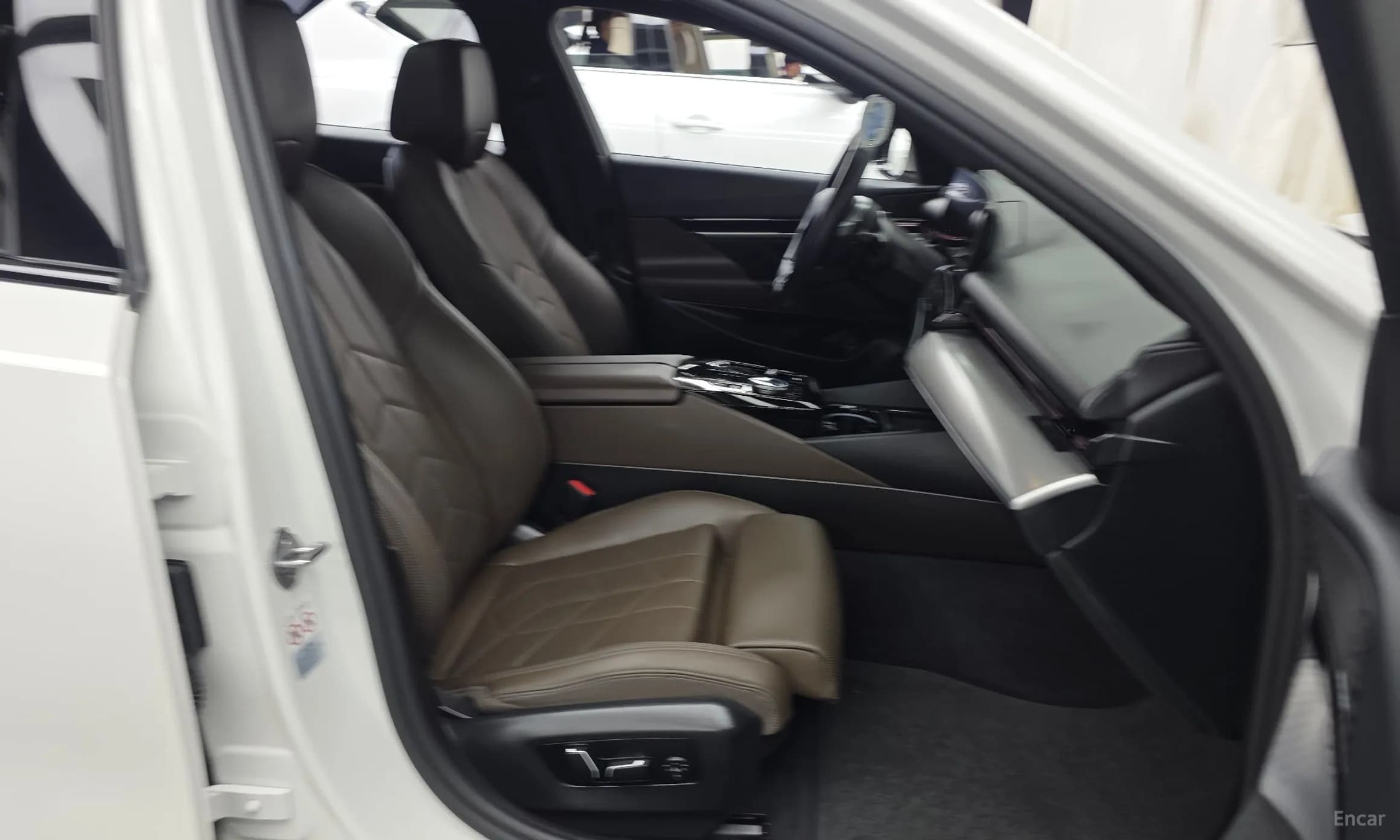 5 Series (G60)