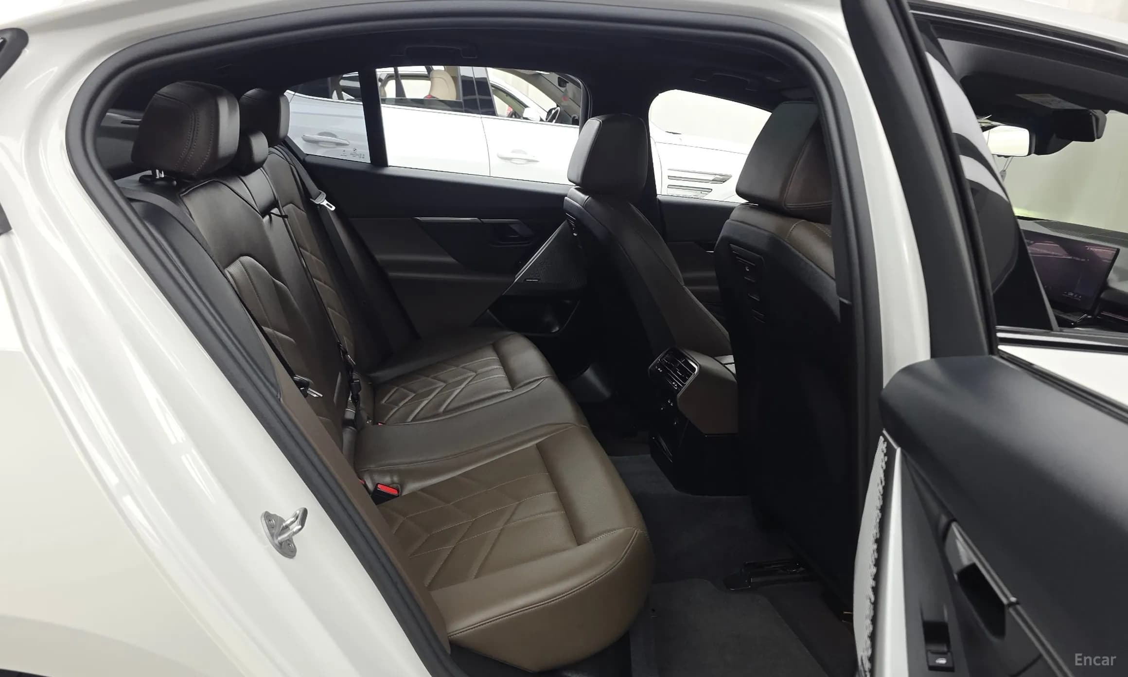 5 Series (G60)