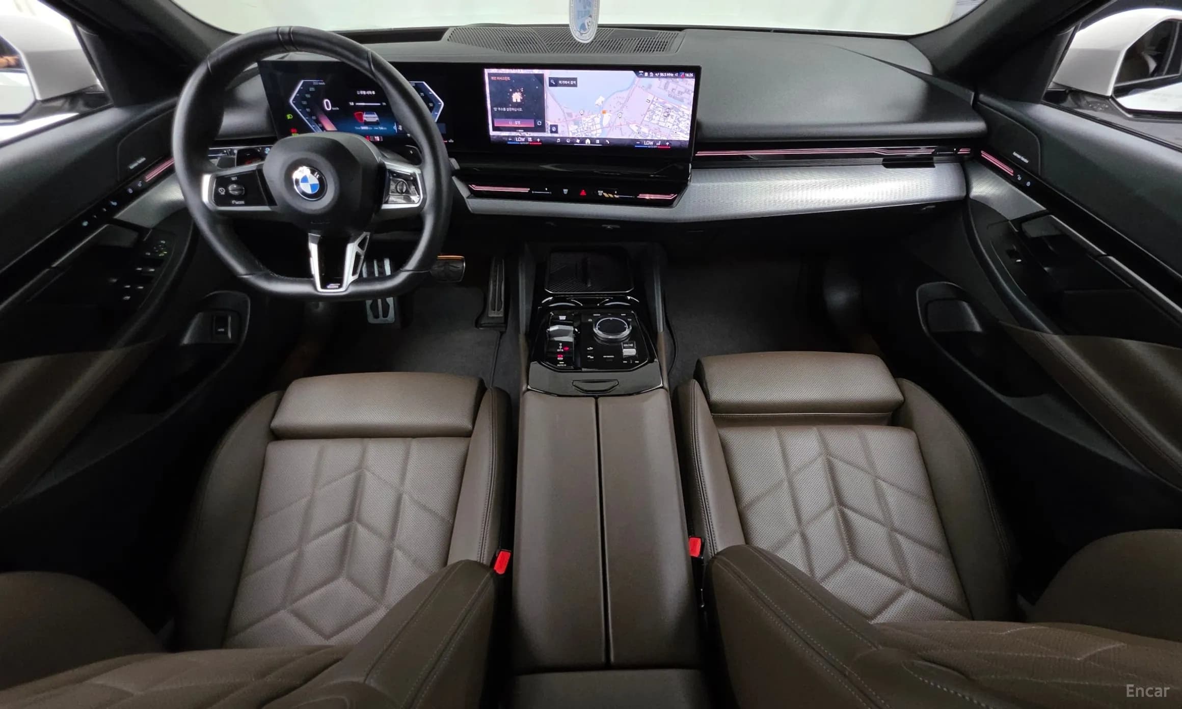 5 Series (G60)