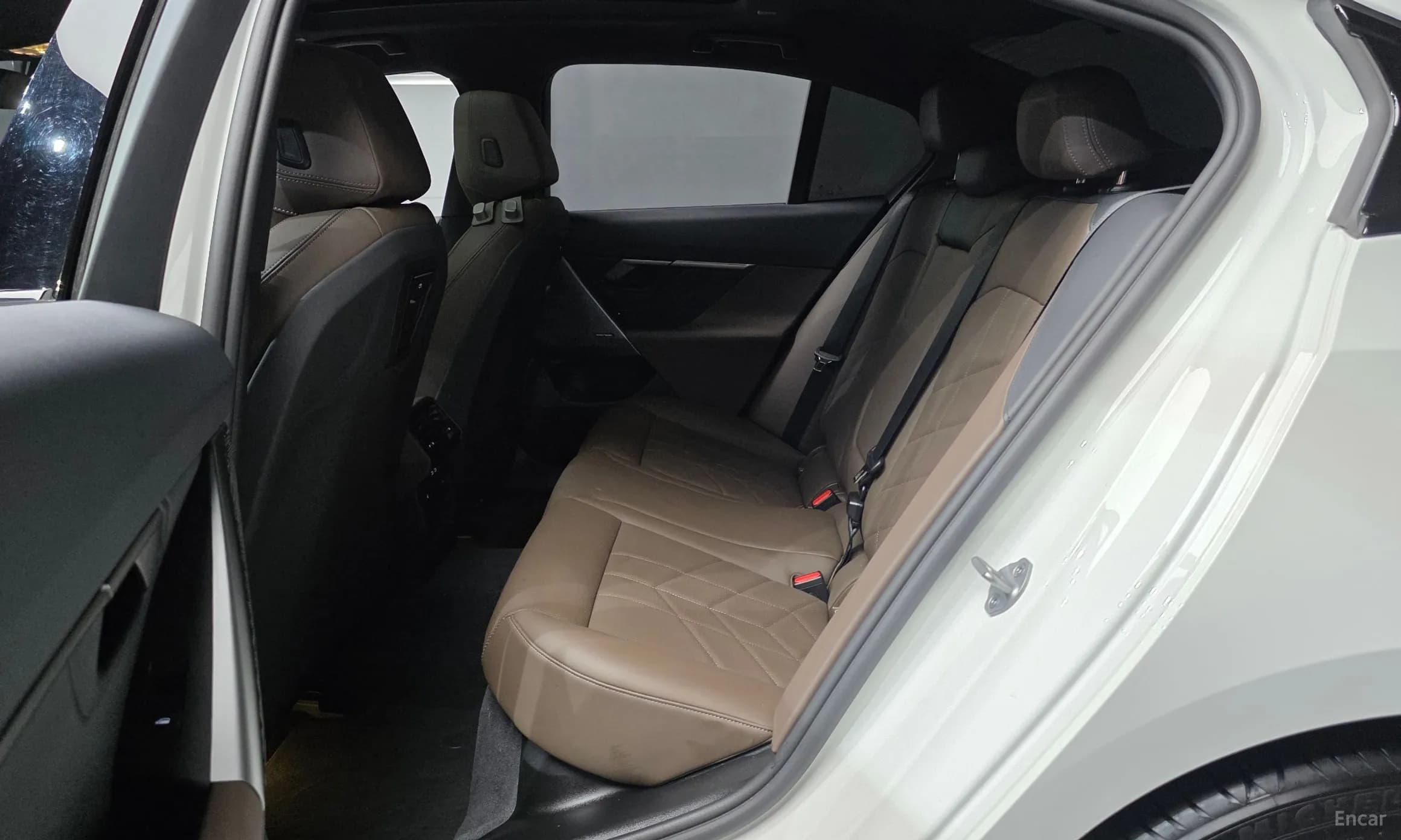 5 Series (G60)