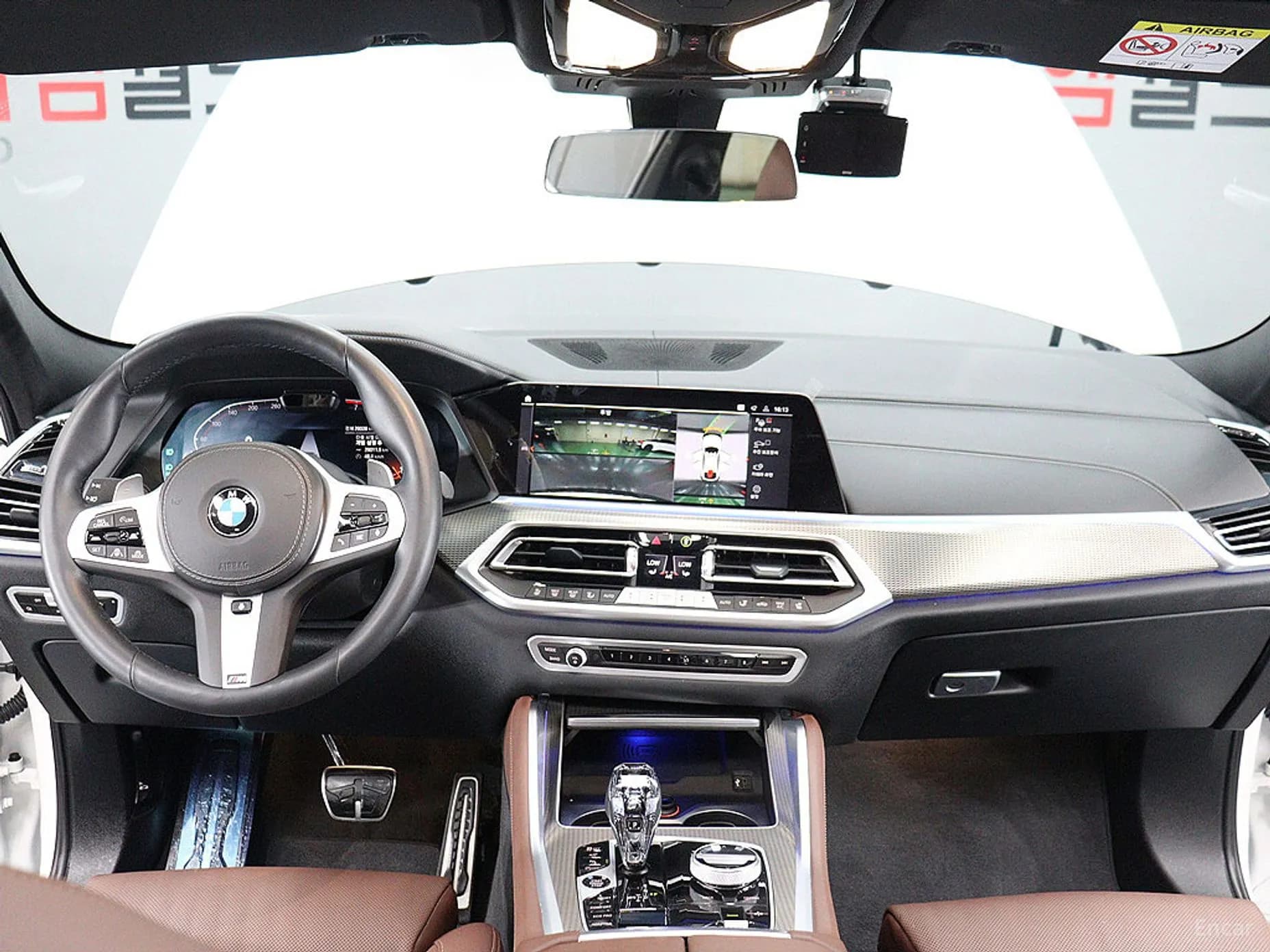 X6 (G06)