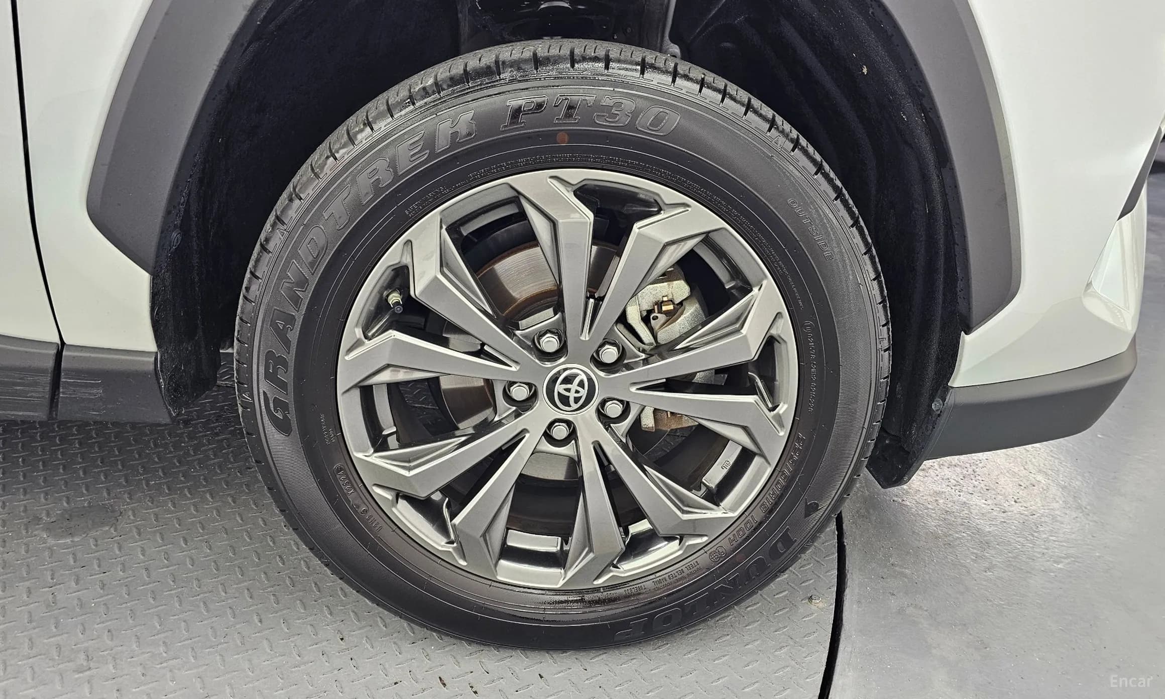 RAV4 5th Generation