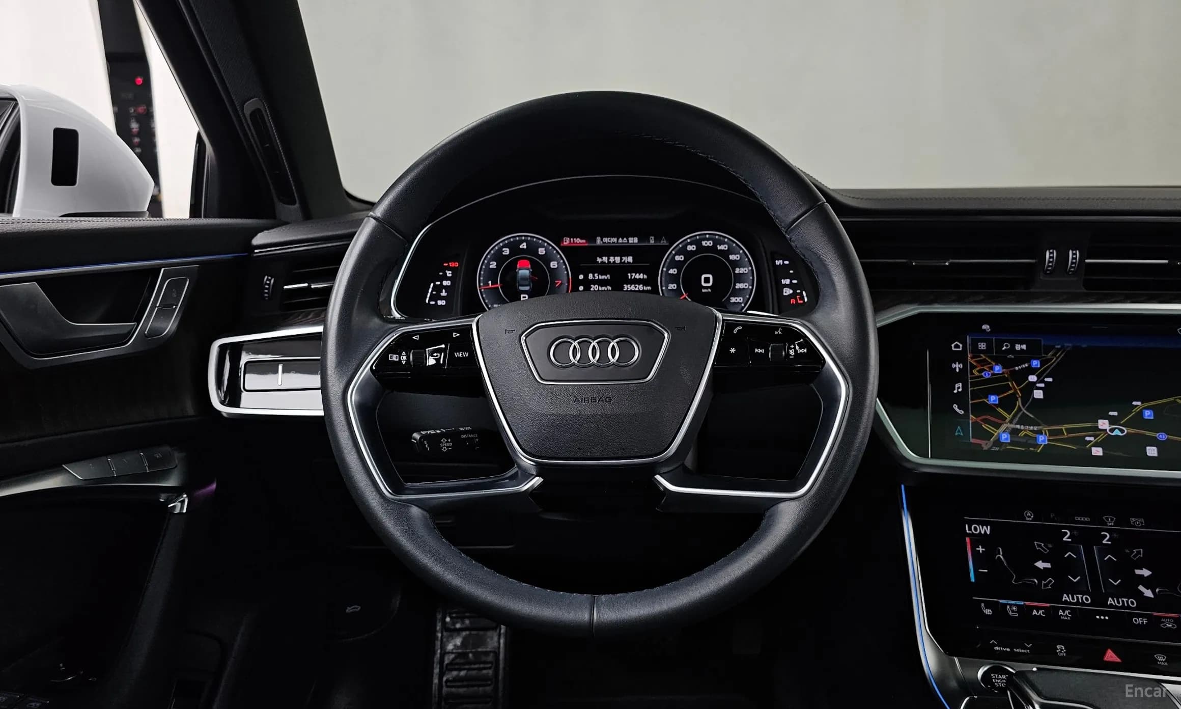 A6 (C8)
