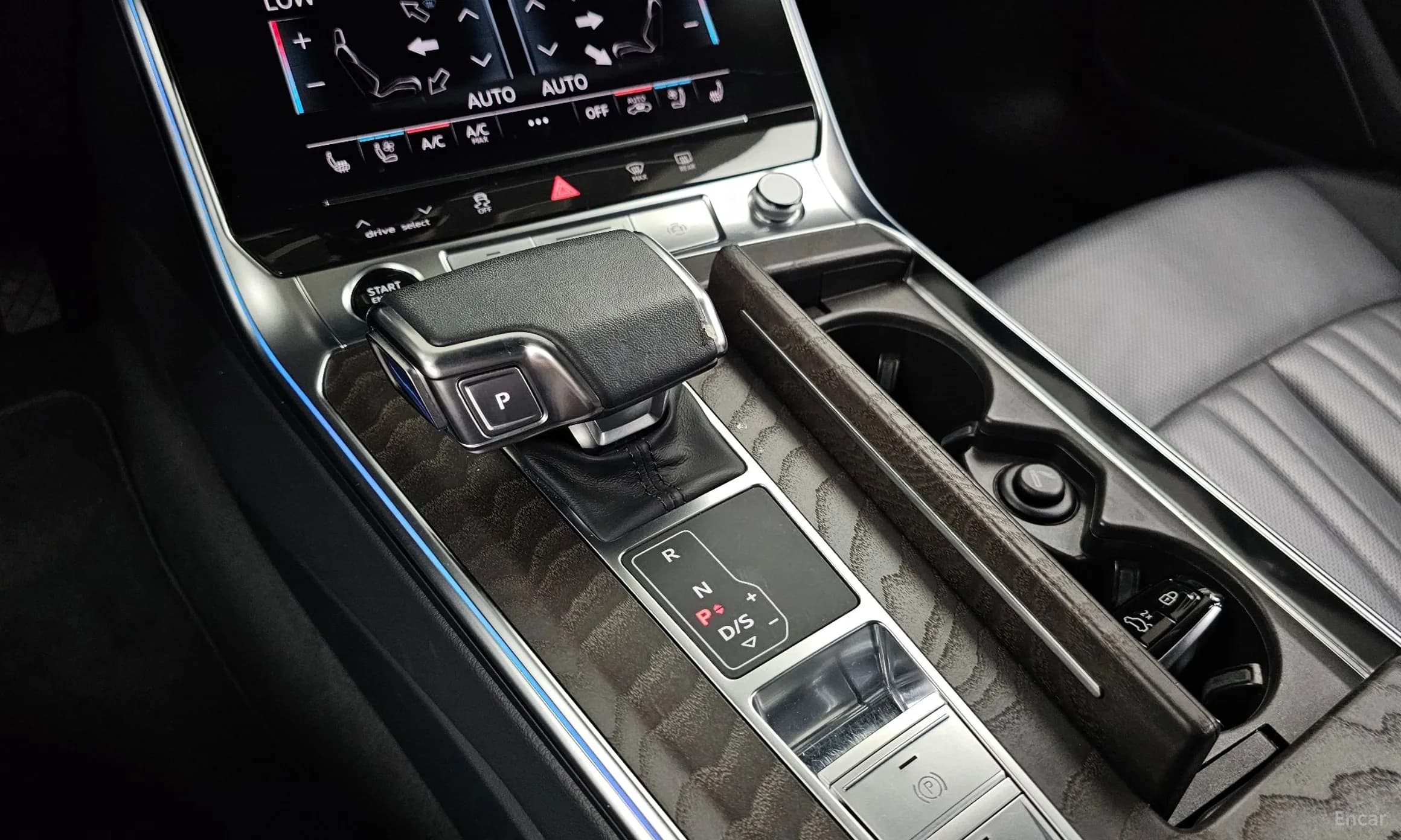 A6 (C8)