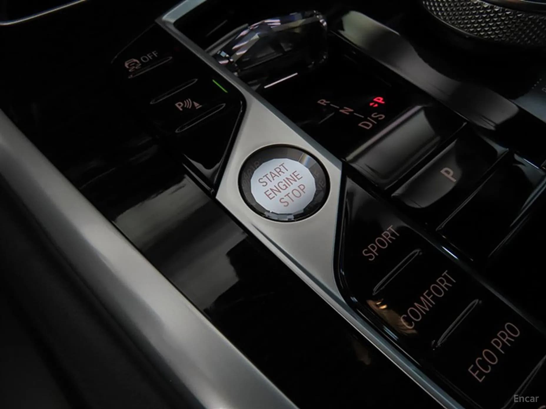 X6 (G06)