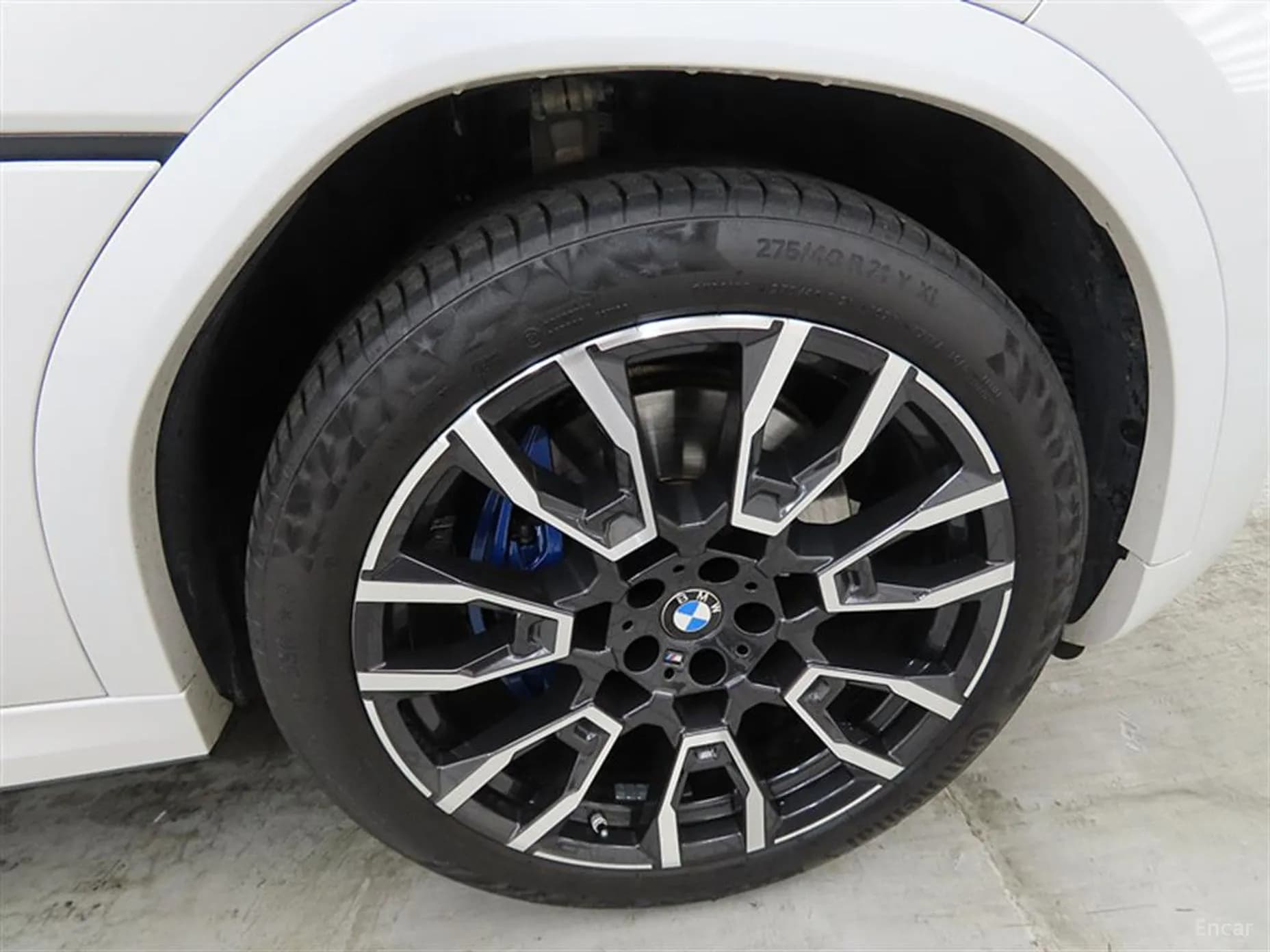 X6 (G06)