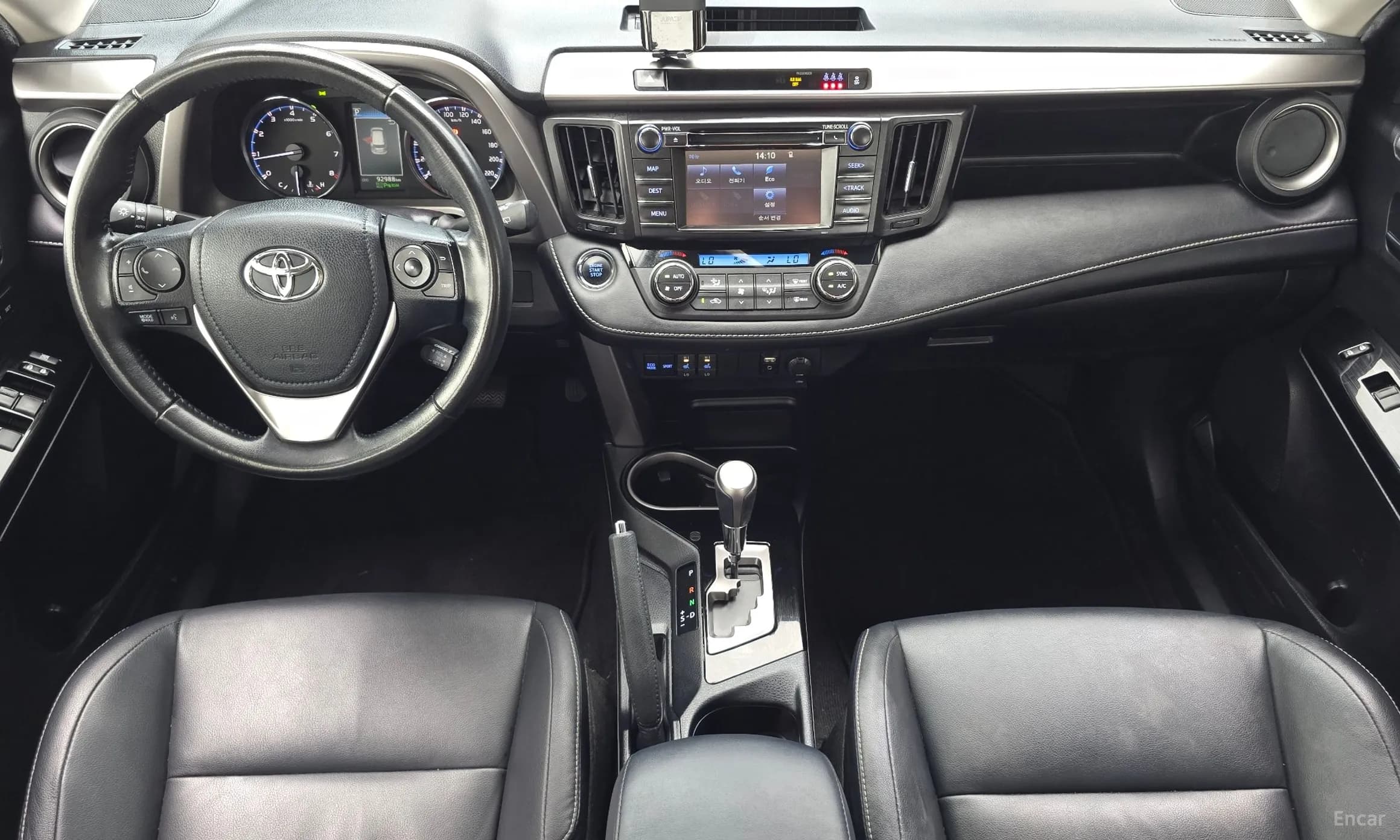 RAV4