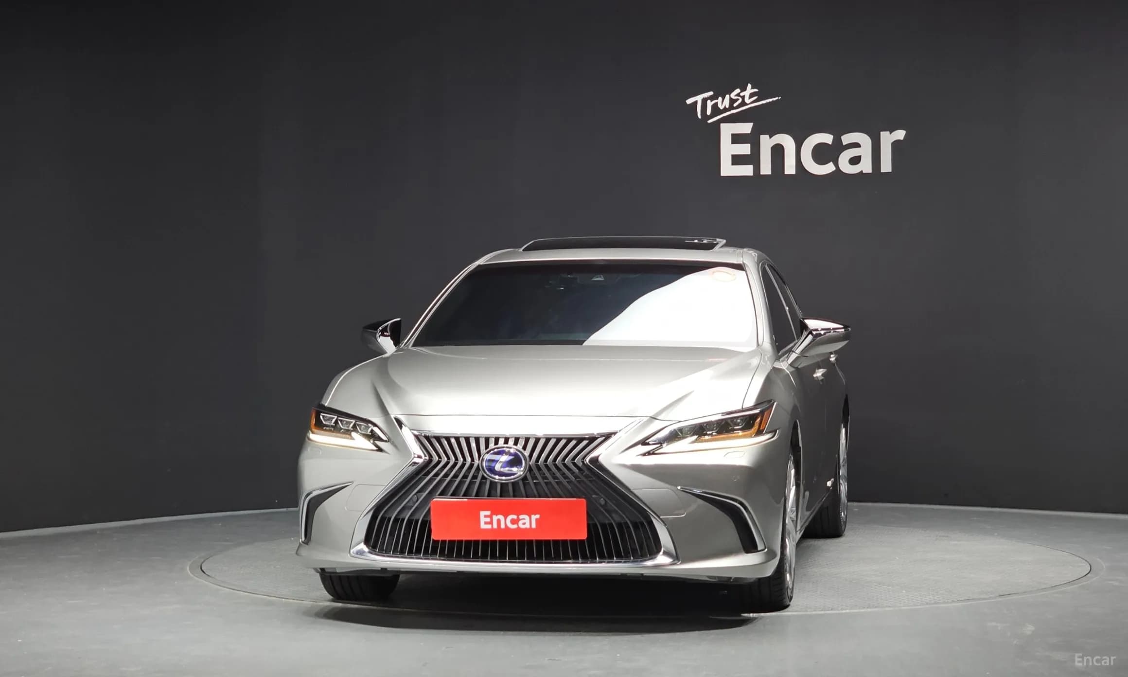 ES300h 7th Generation