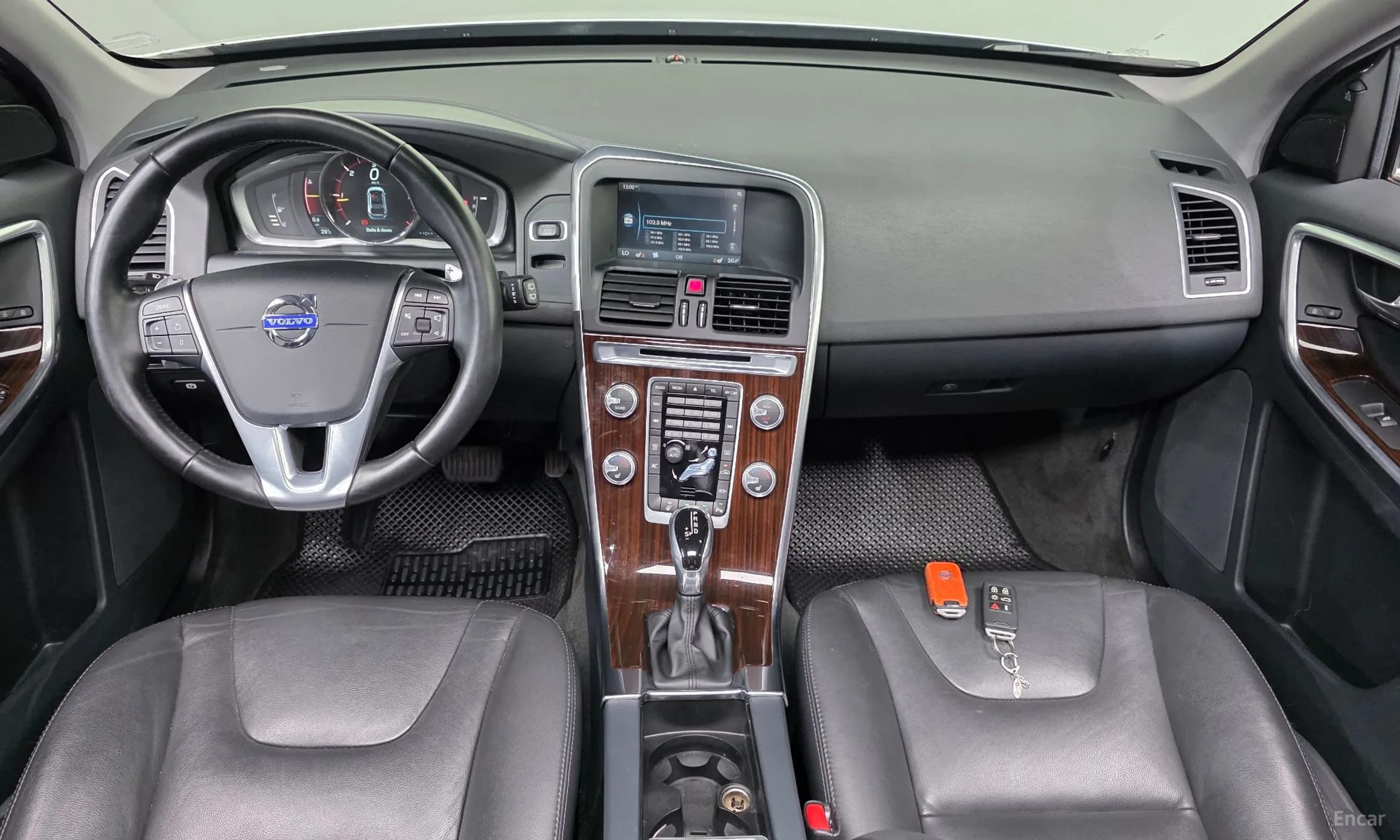 XC60