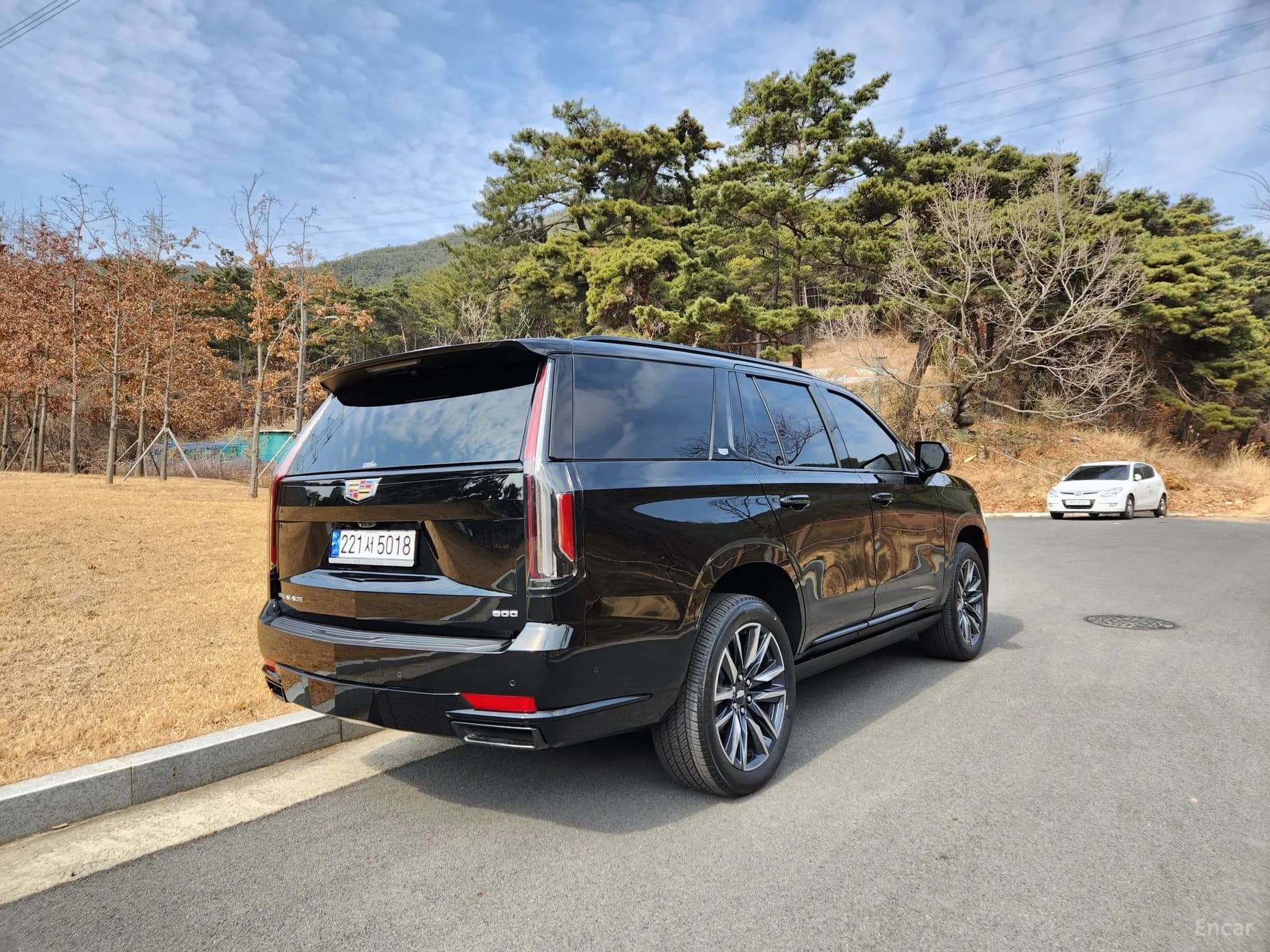 Escalade 5th Generation