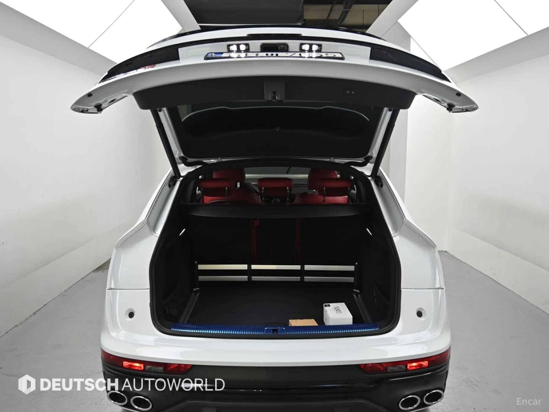 SQ5 (FY)