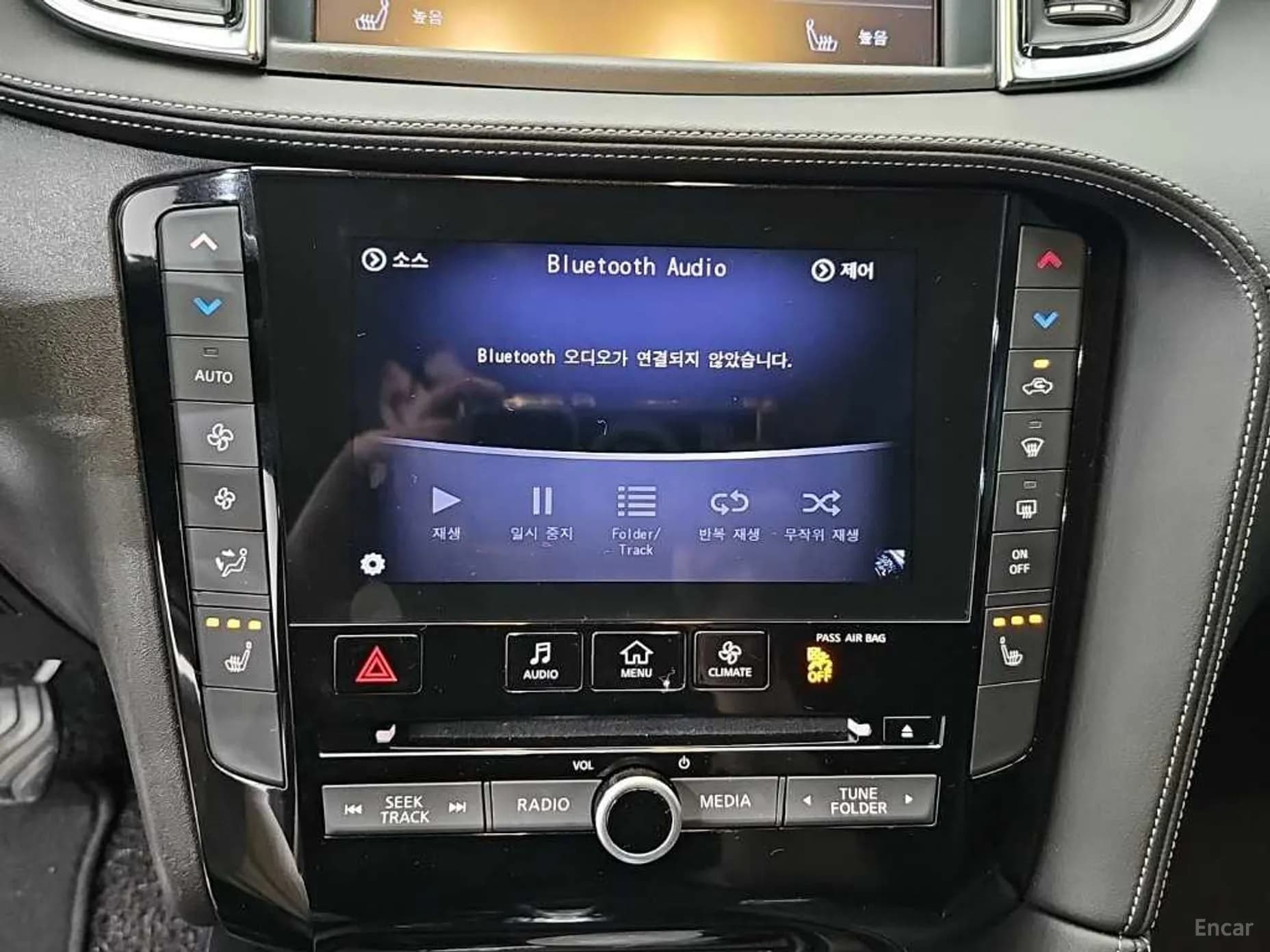 QX50 (P71A)