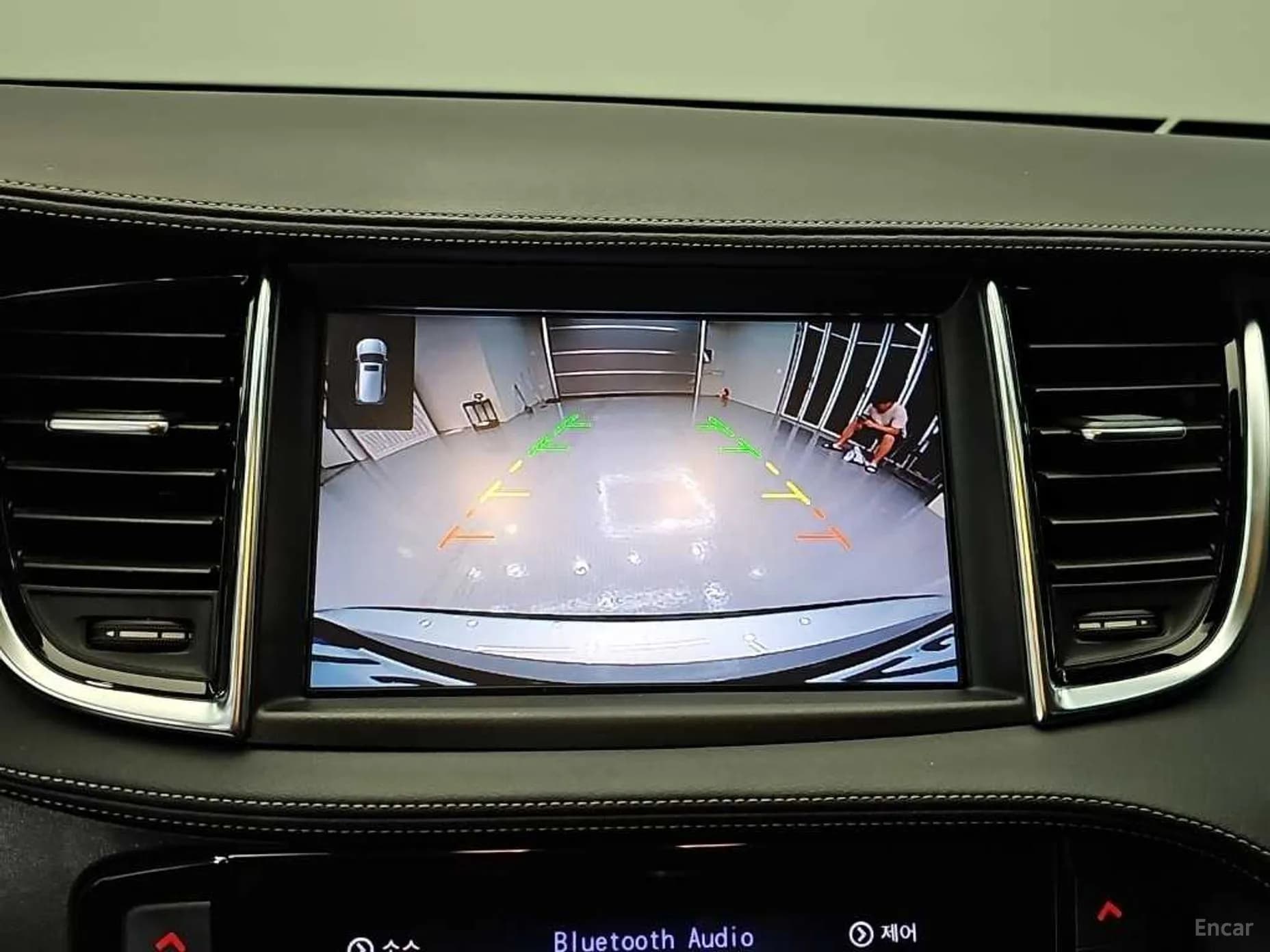 QX50 (P71A)