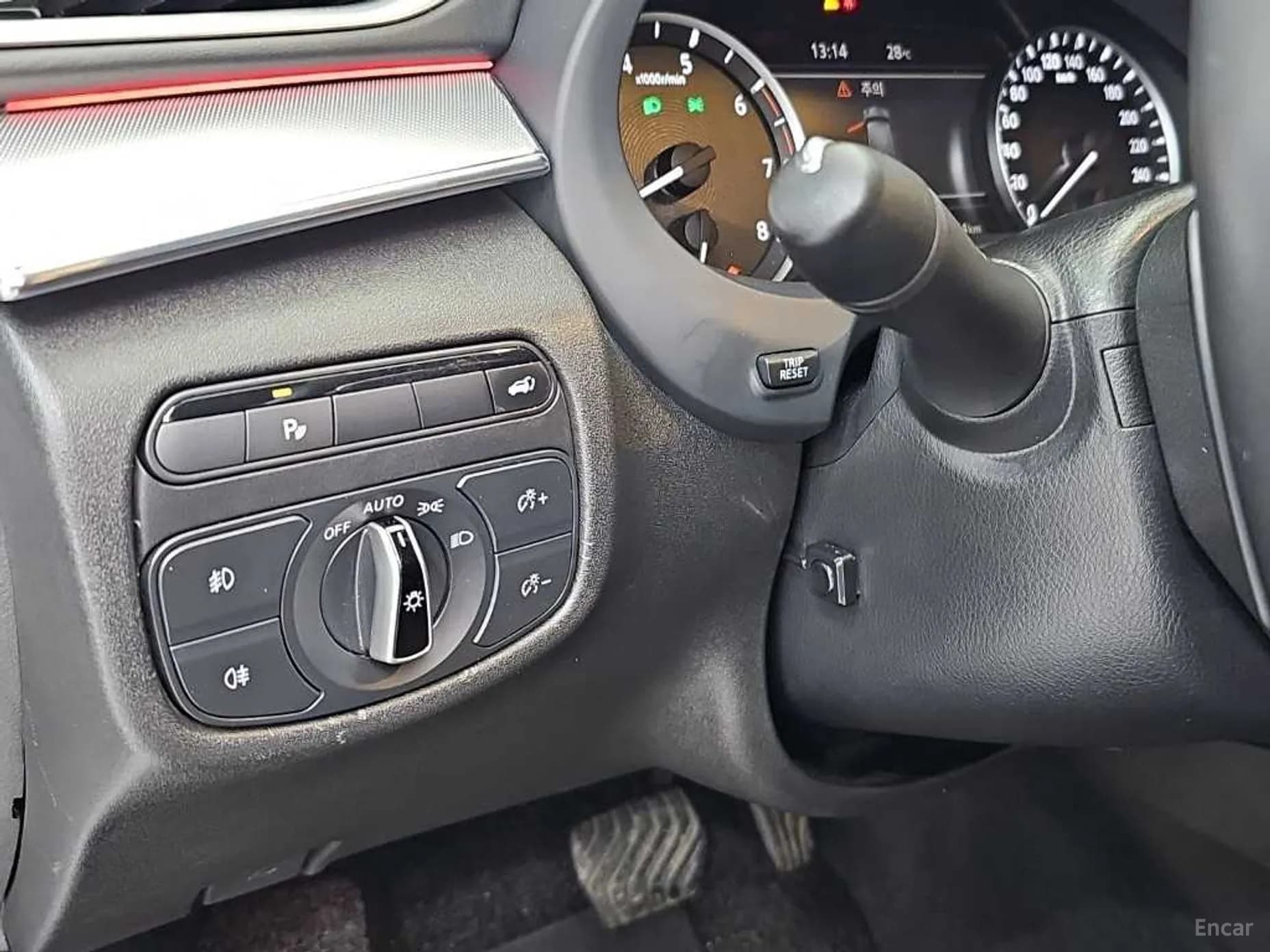 QX50 (P71A)