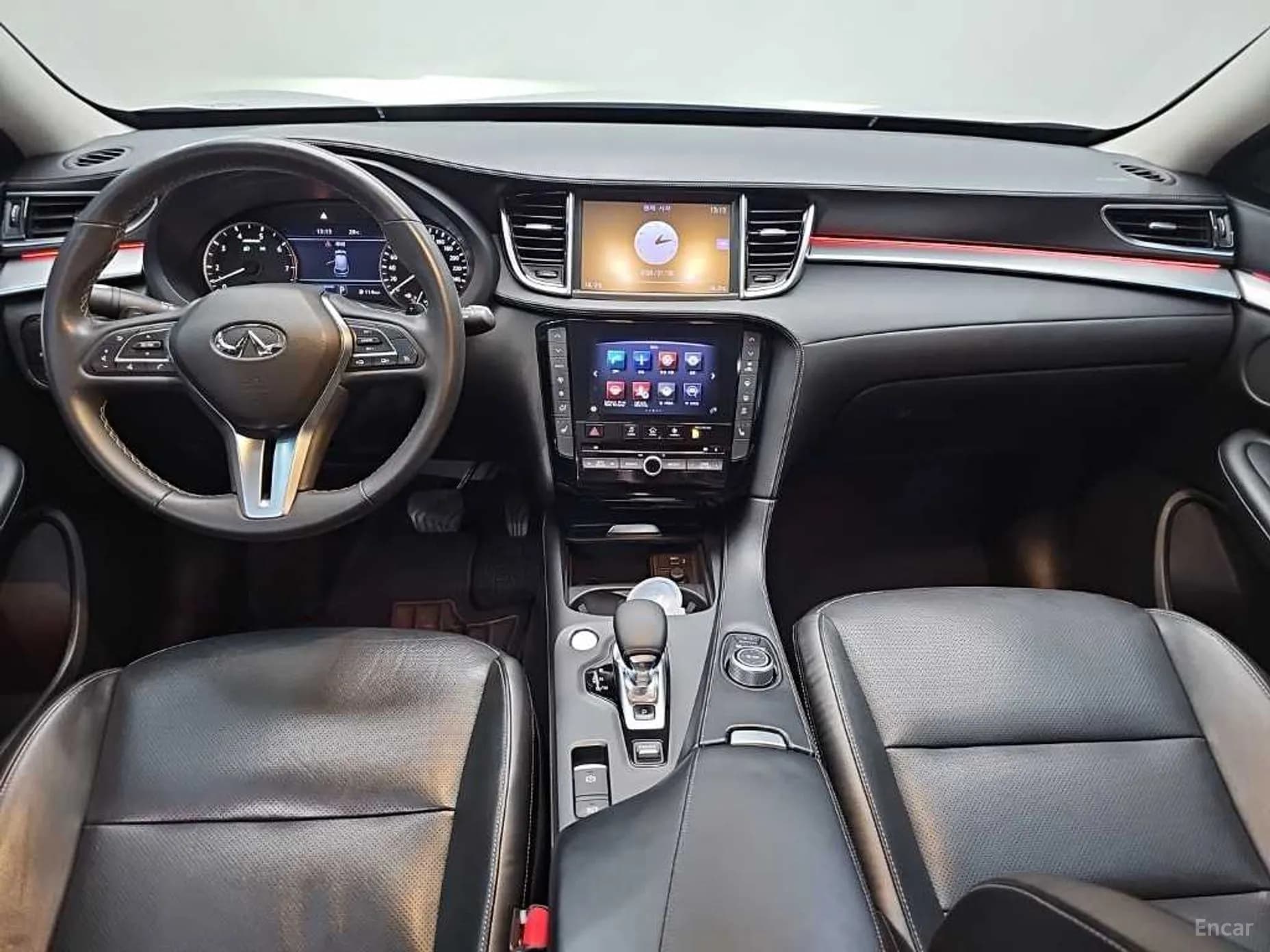 QX50 (P71A)