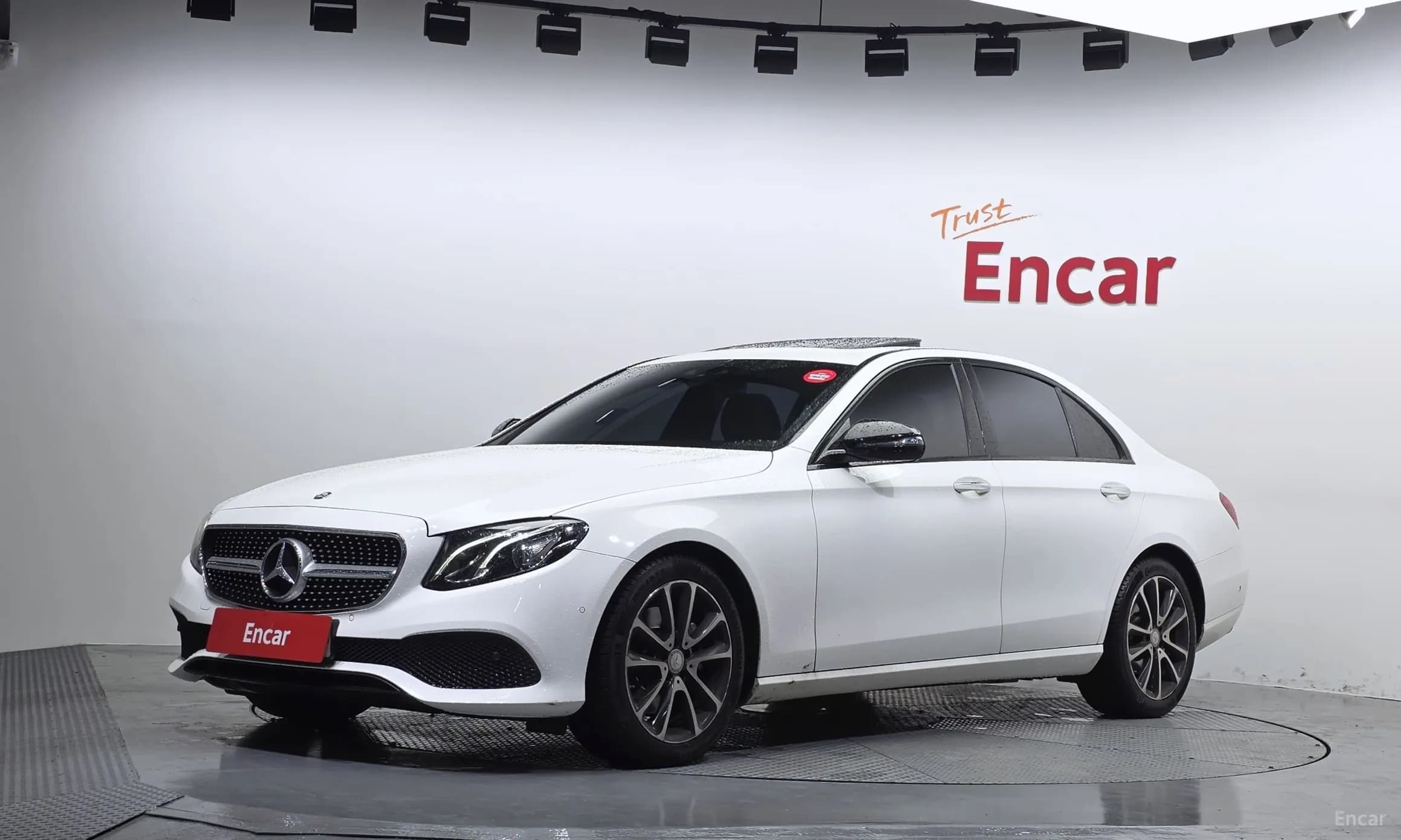 E-Class W213