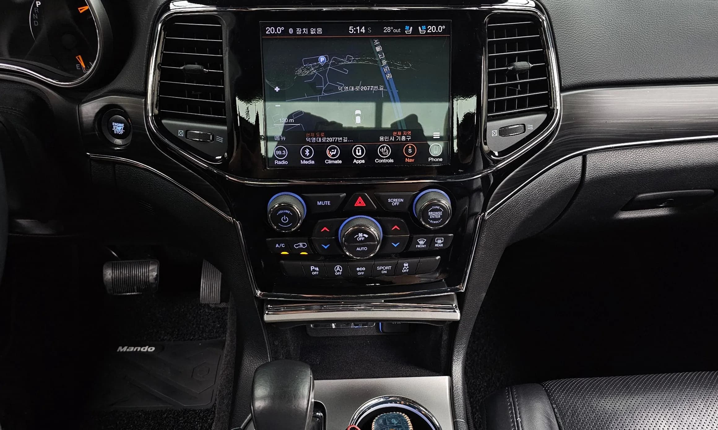 Grand Cherokee