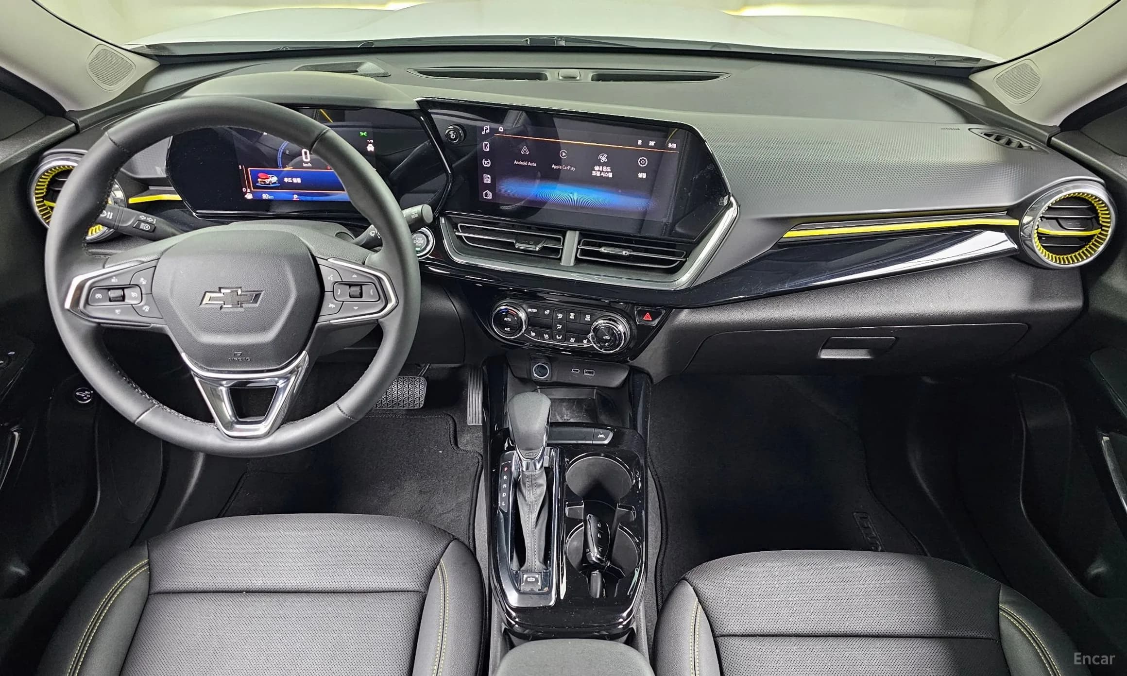 Trax Crossover