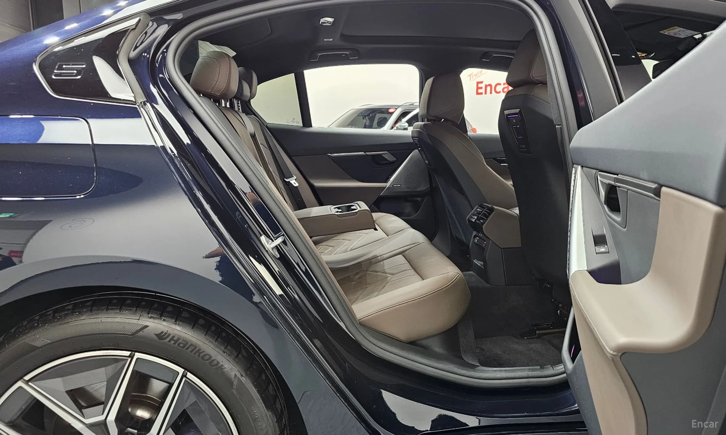 5 Series (G60)