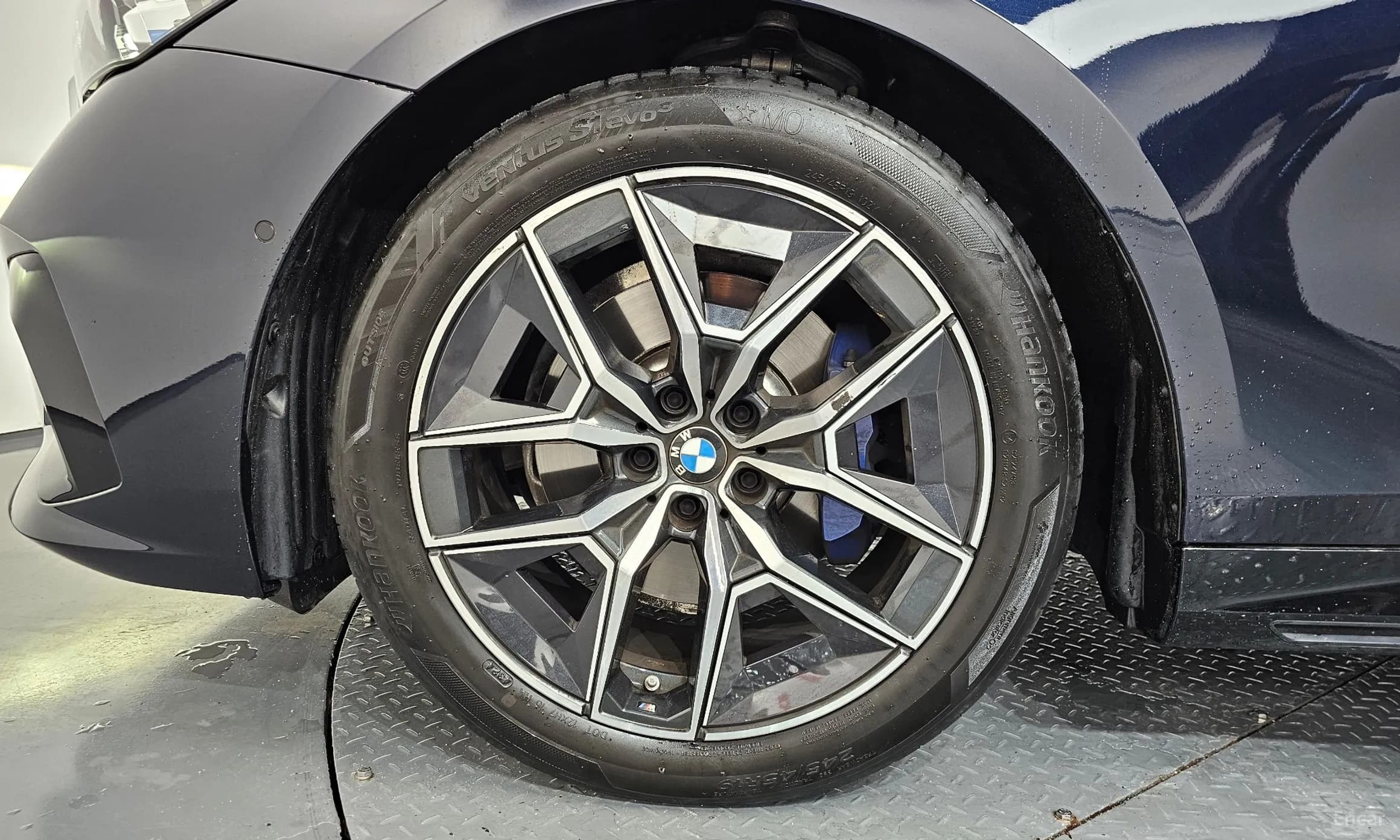 5 Series (G60)