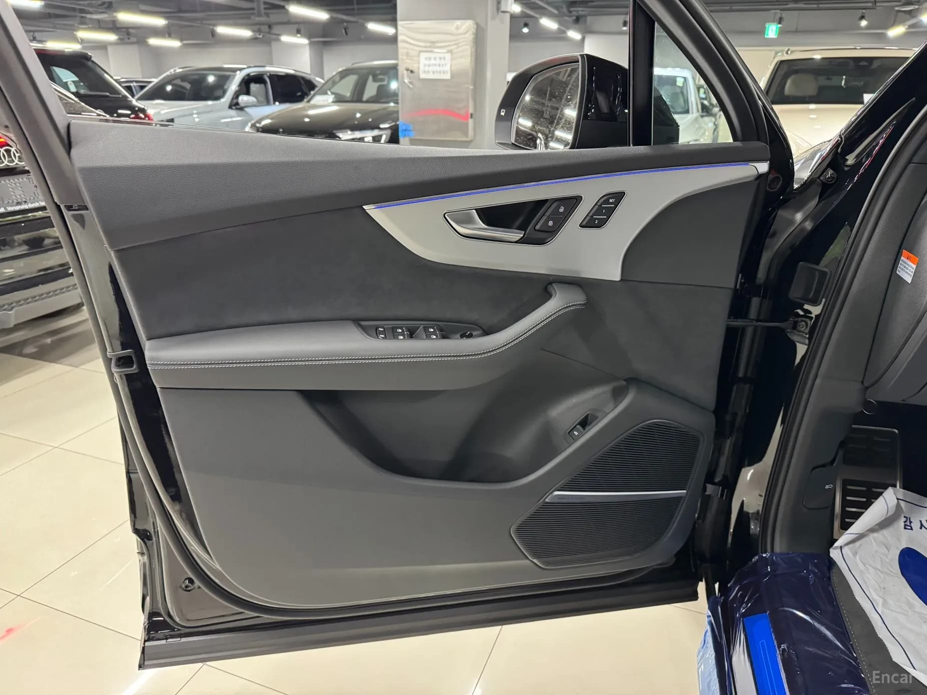 Q7 (4M)