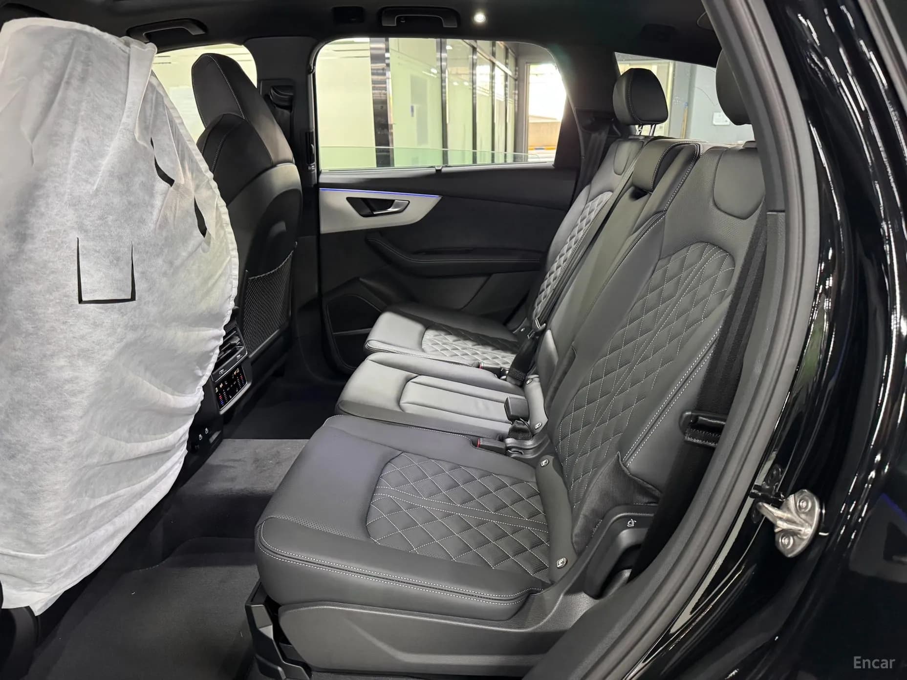 Q7 (4M)