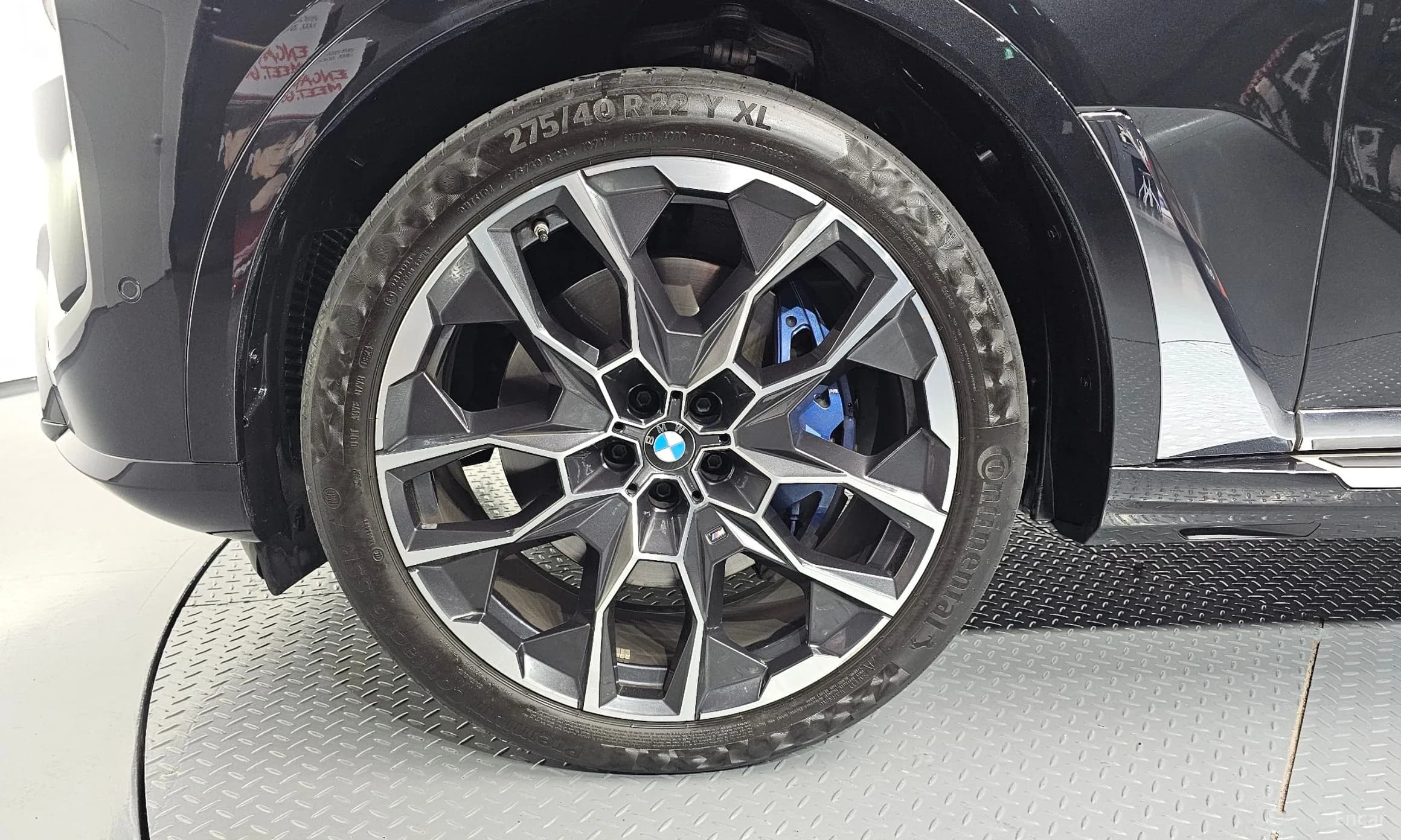 X7 (G07)