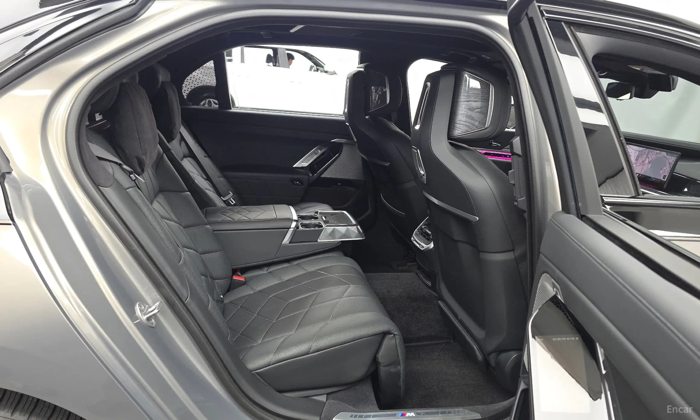 7 Series (G70)
