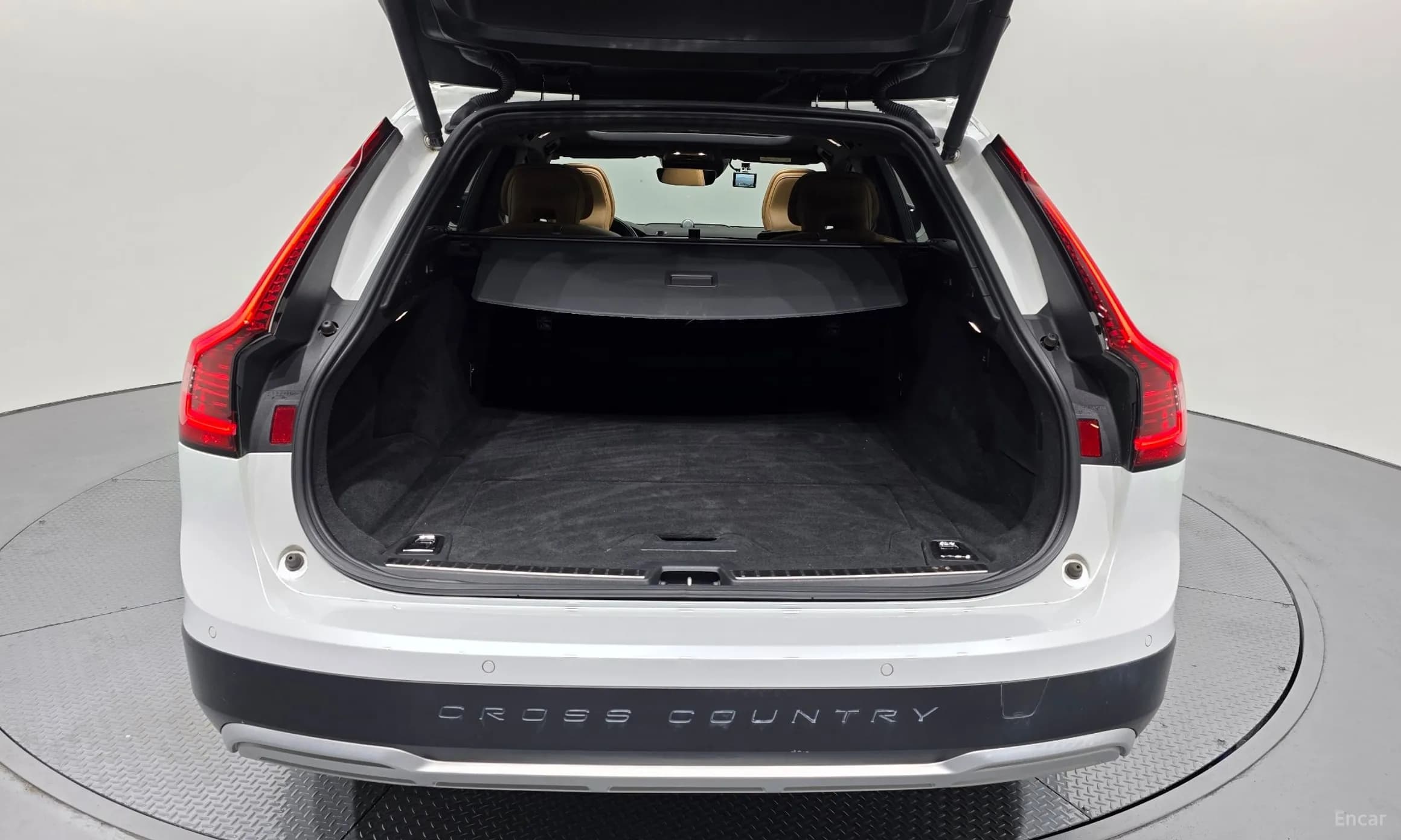 V90 Cross Country