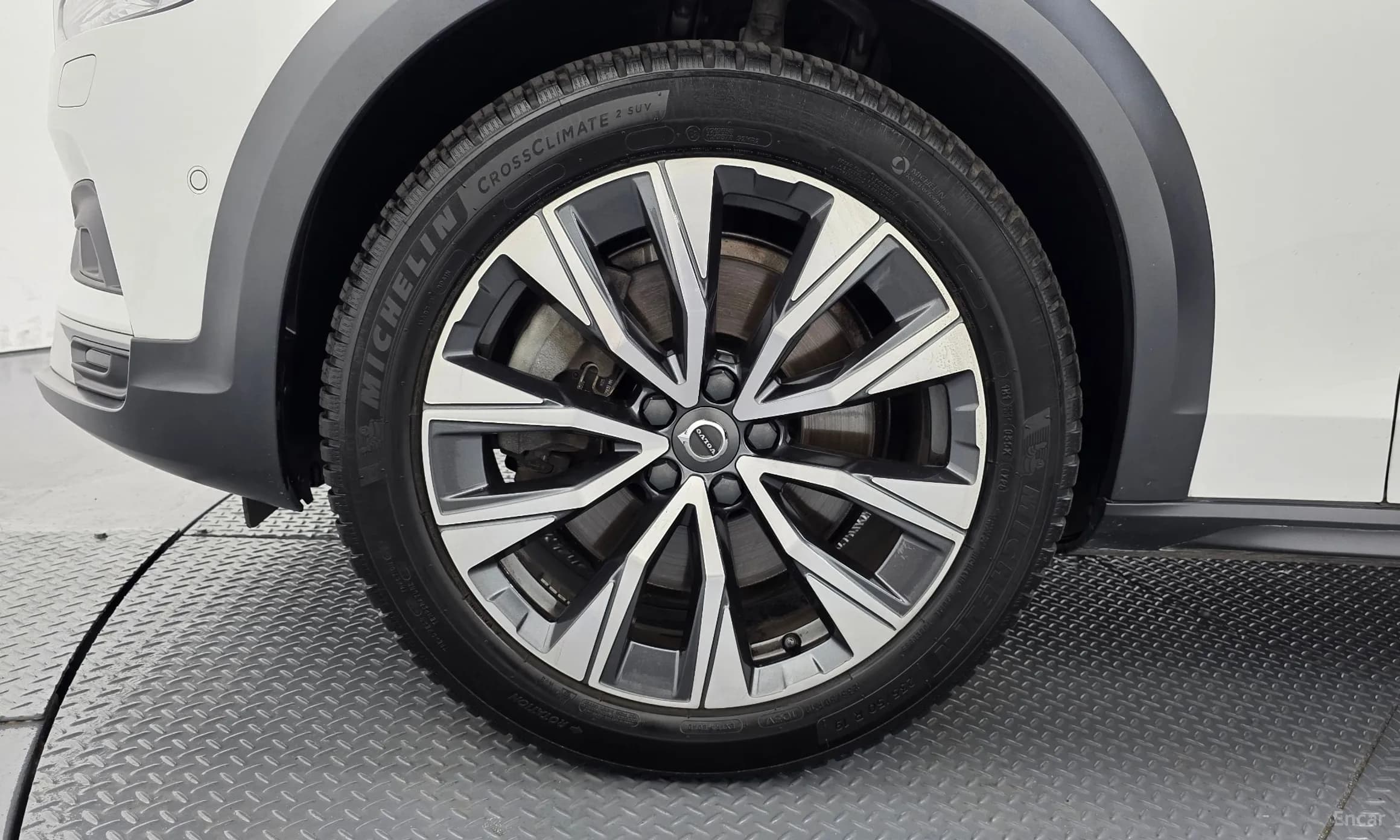 V90 Cross Country