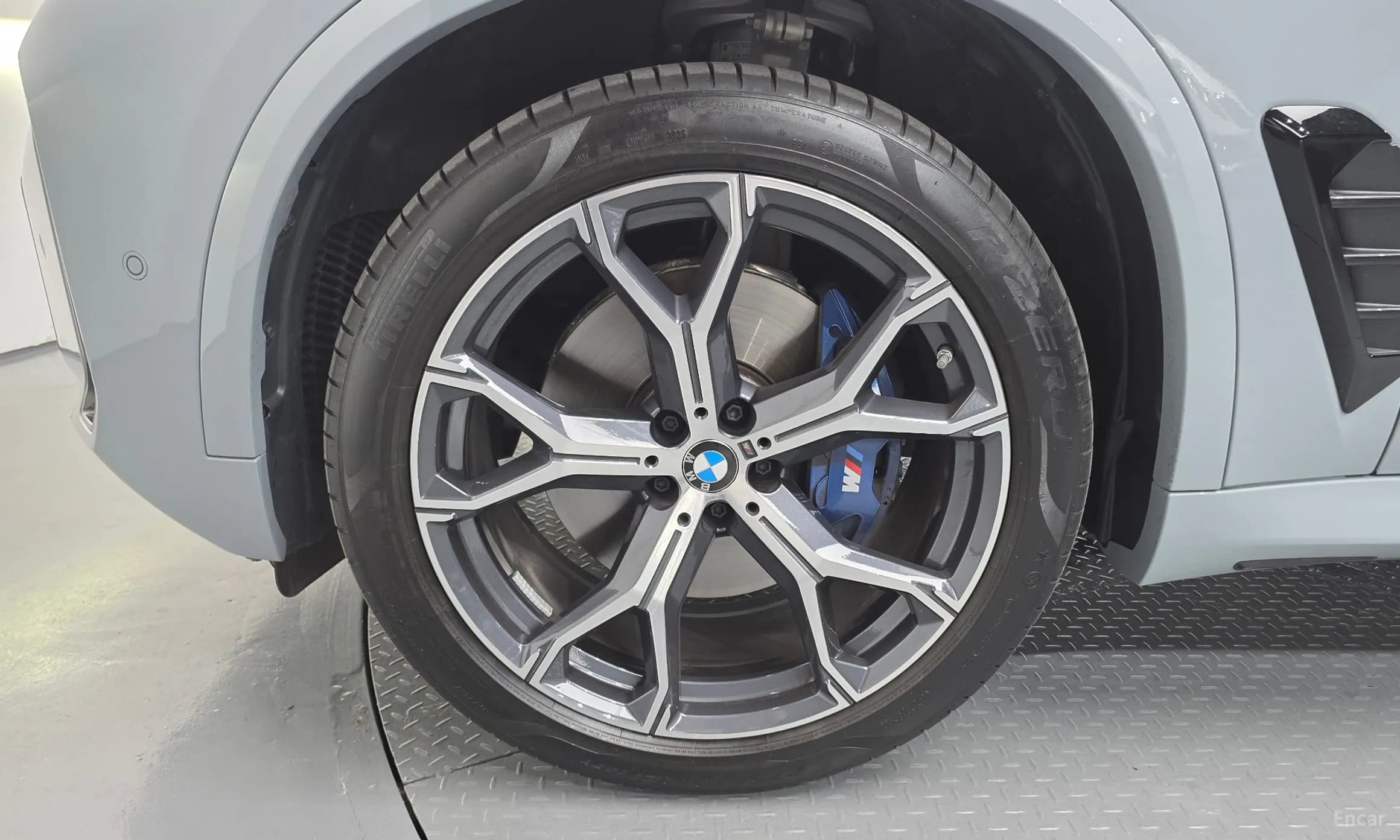 X5 (G05)