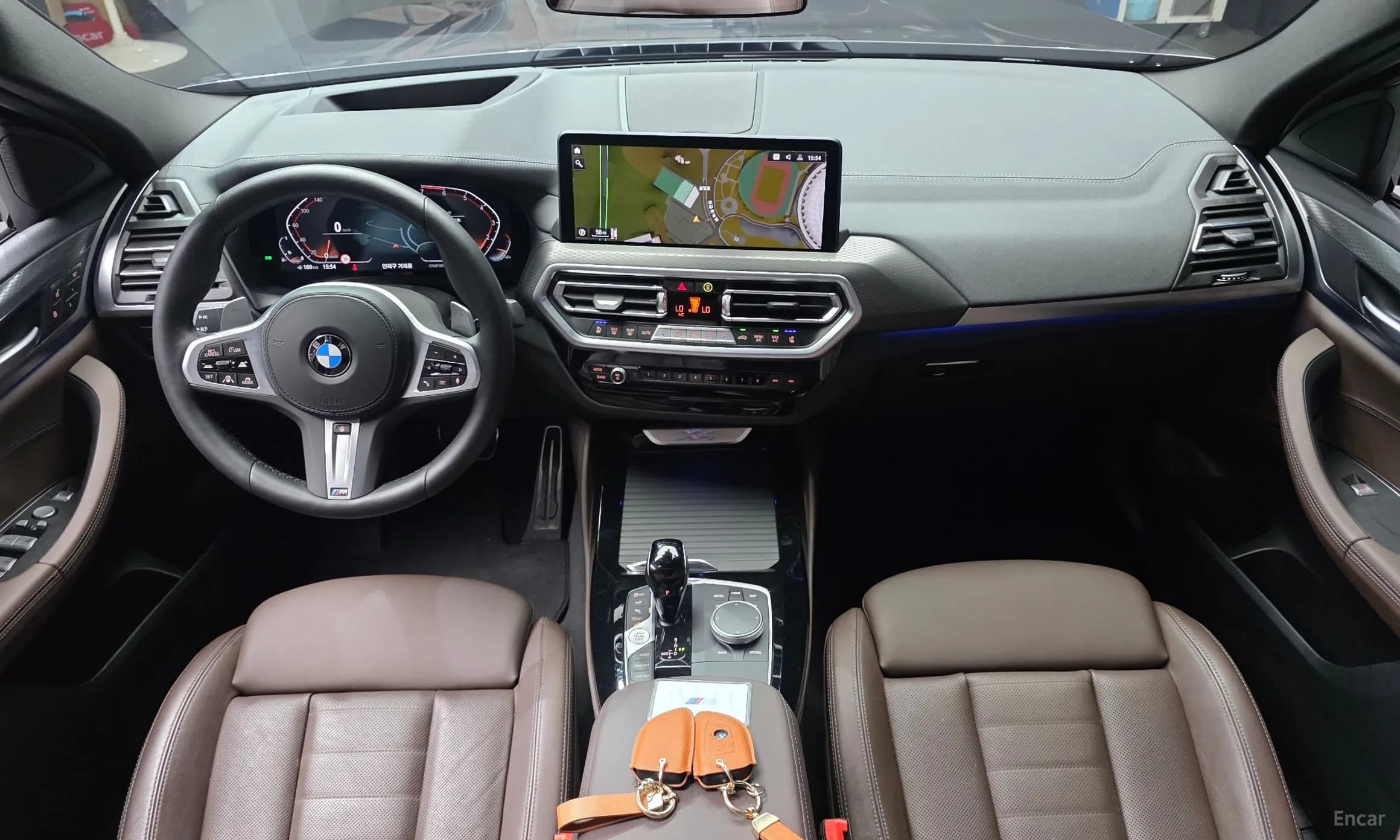 X4 (G02)