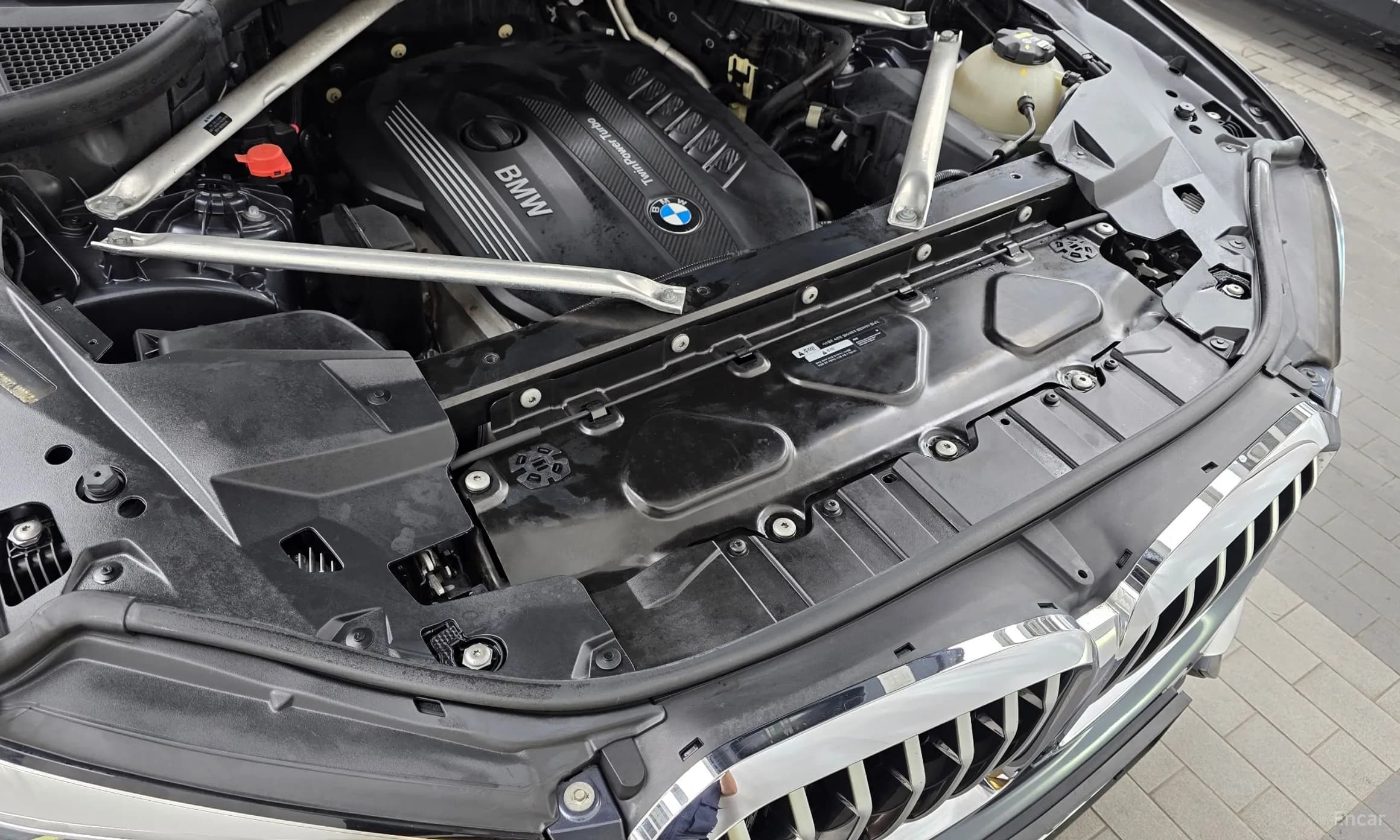 X5 (G05)