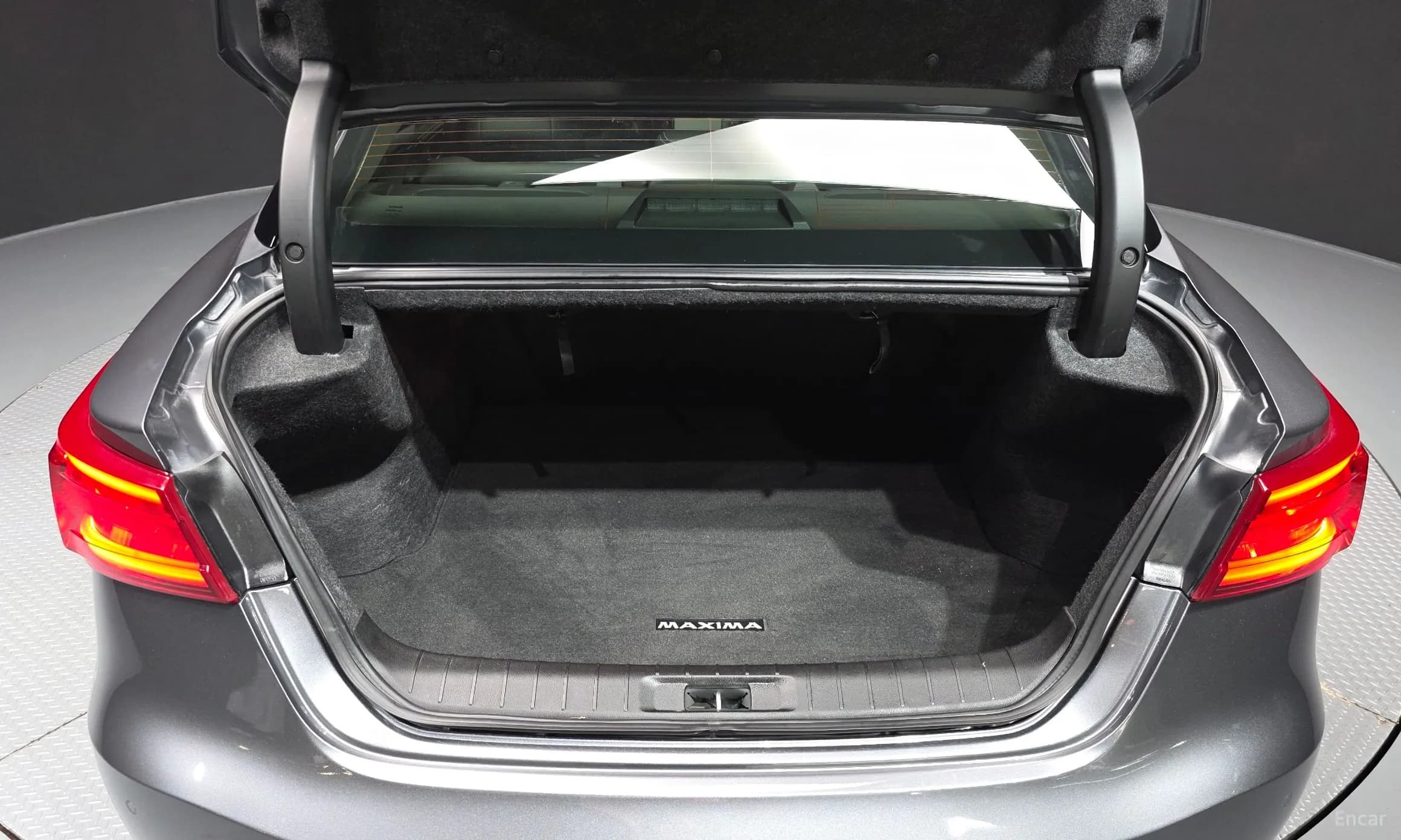 Maxima (A36)