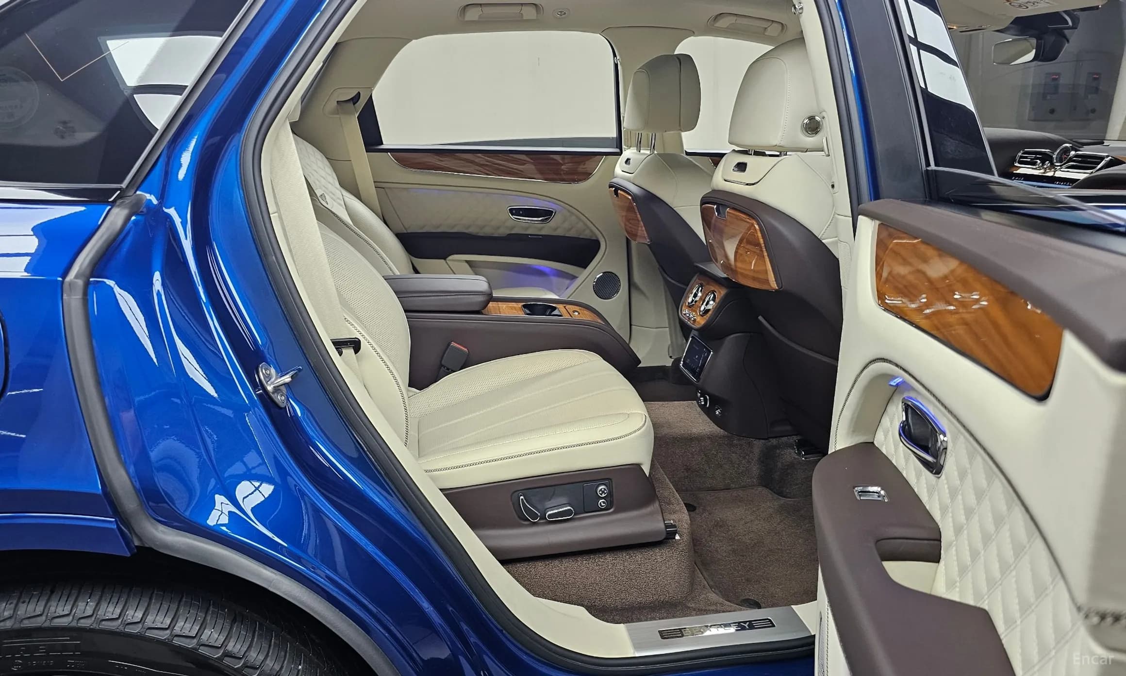 Bentayga