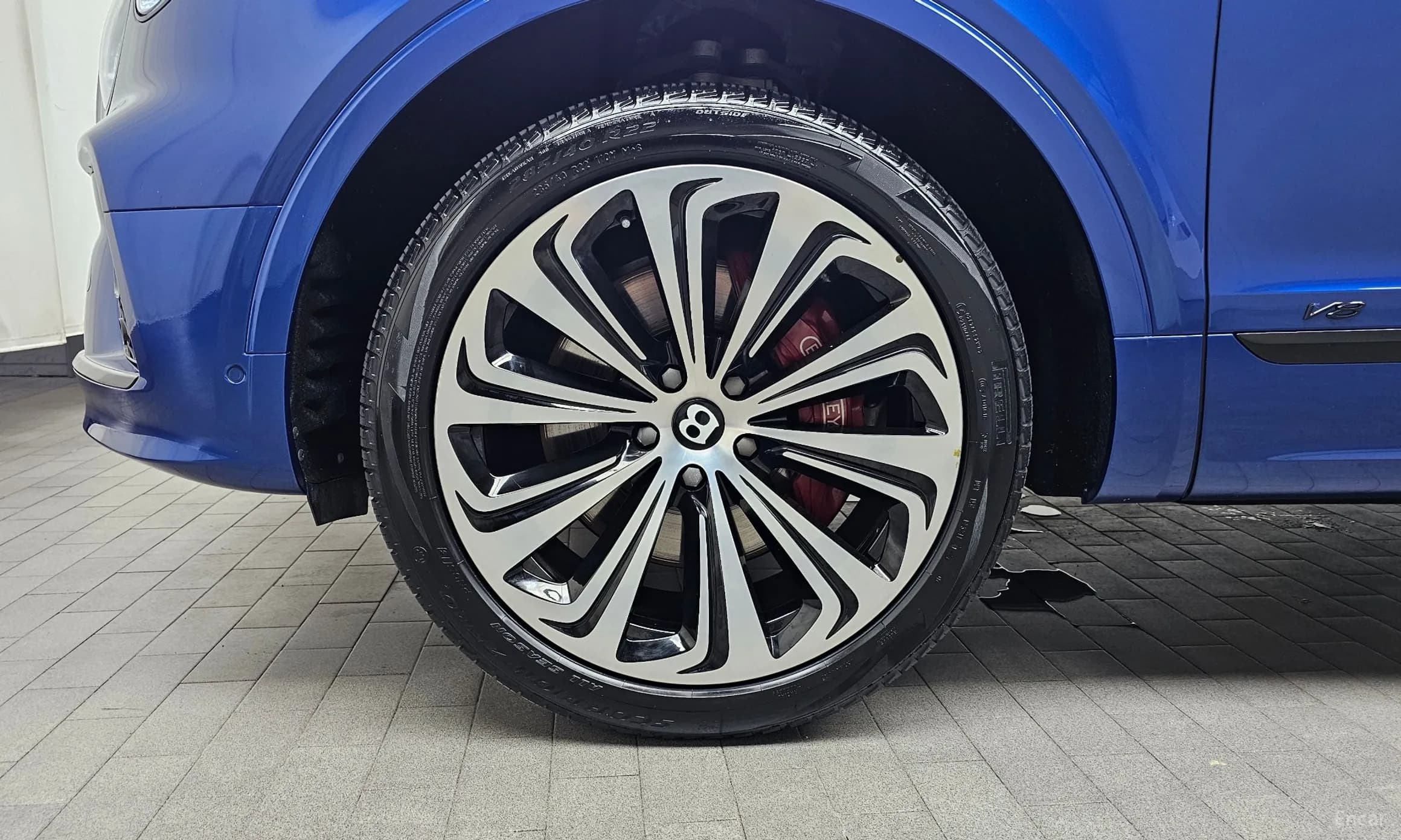 Bentayga