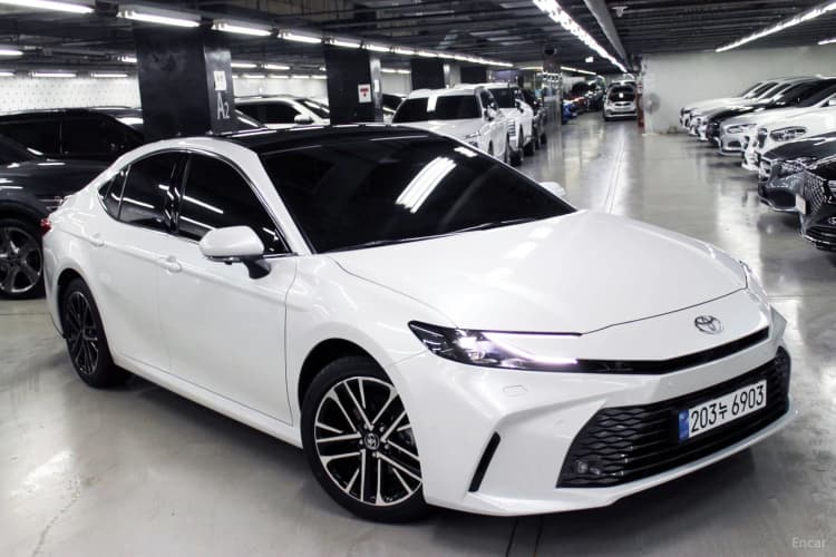 Camry (XV80)