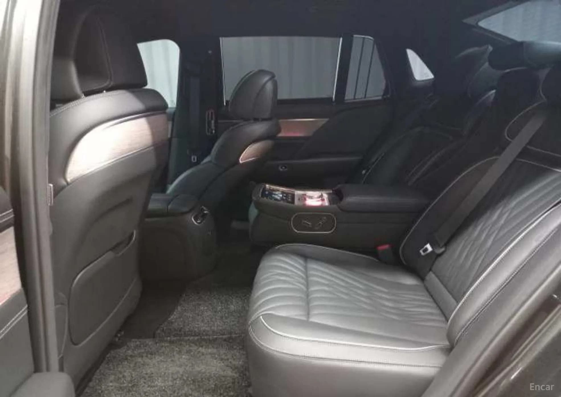 G90 (RS4)