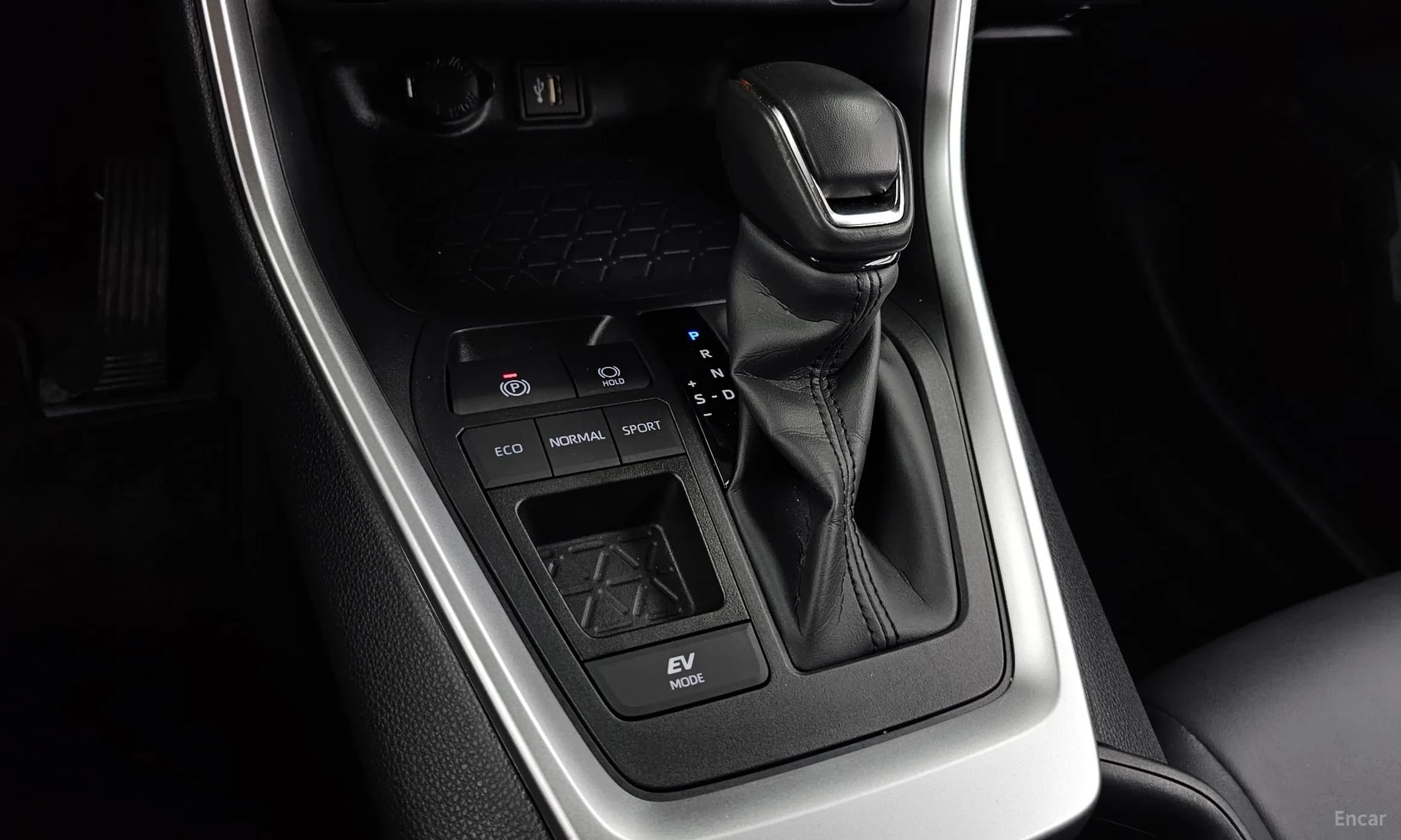 RAV4 5th Generation