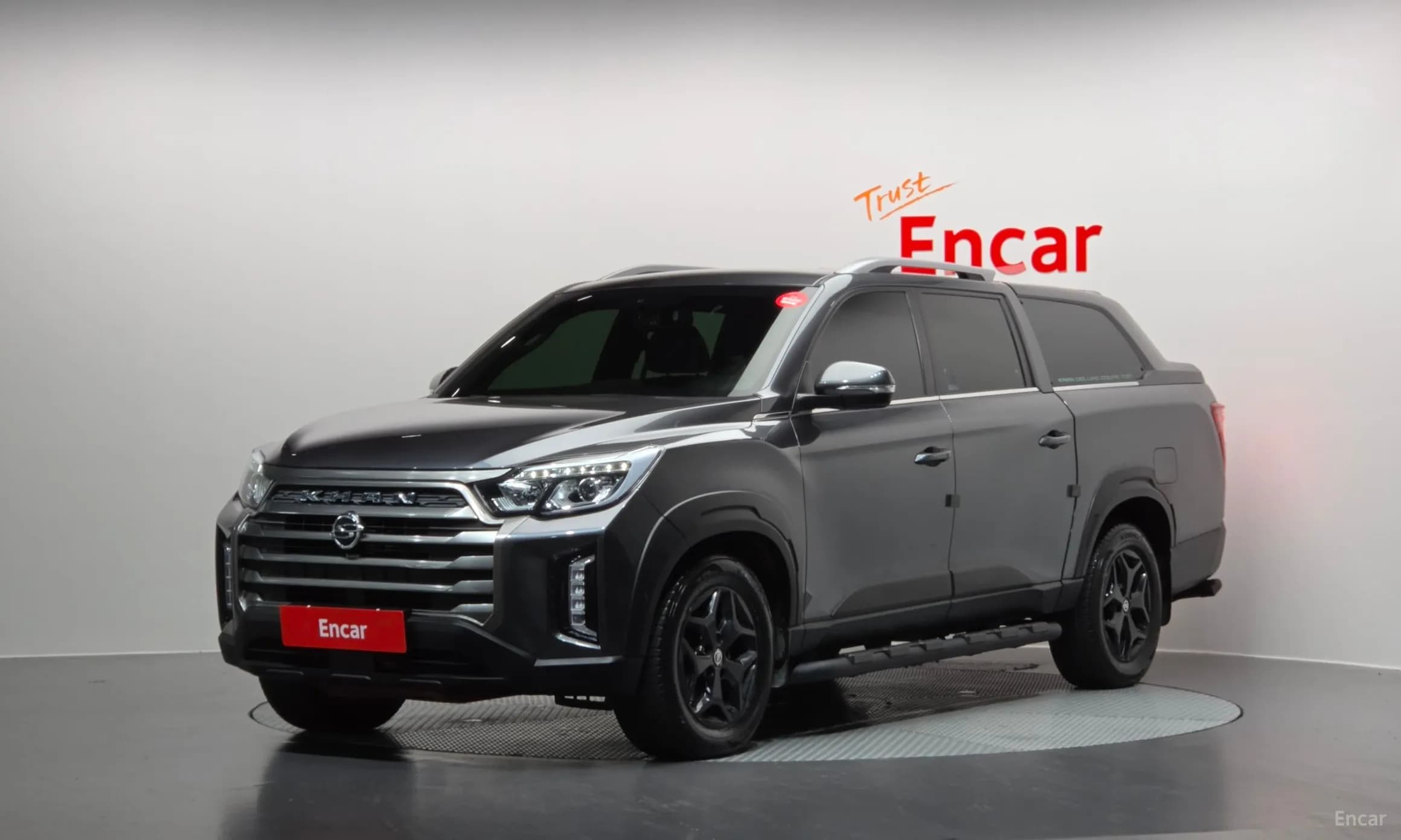 Rexton Sports Khan