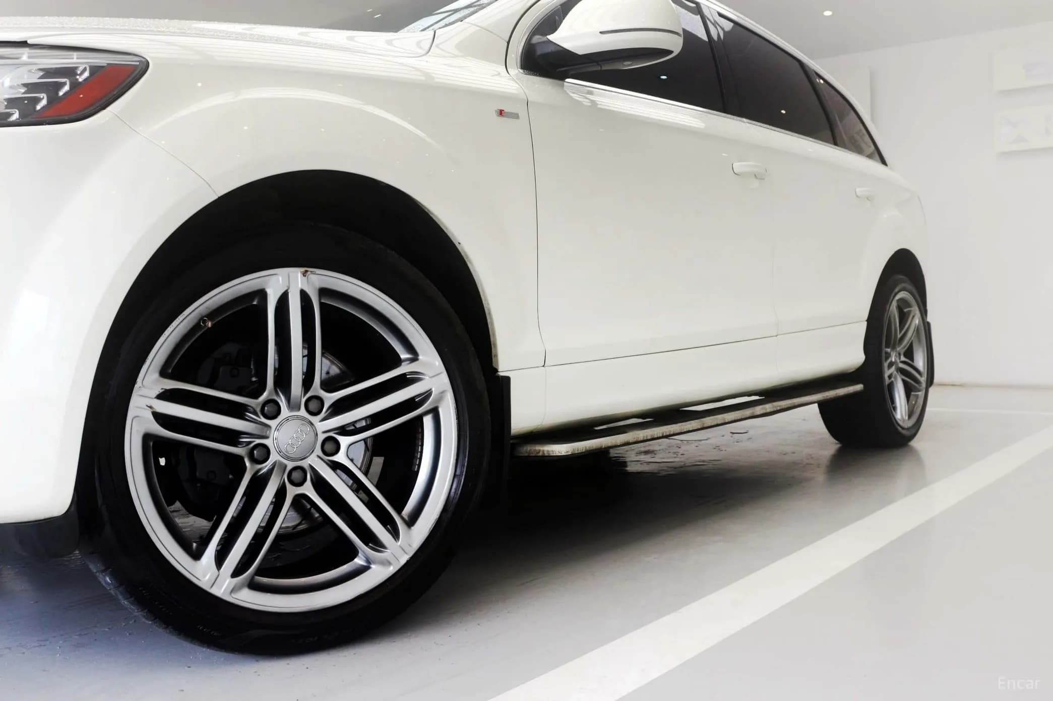 Q7