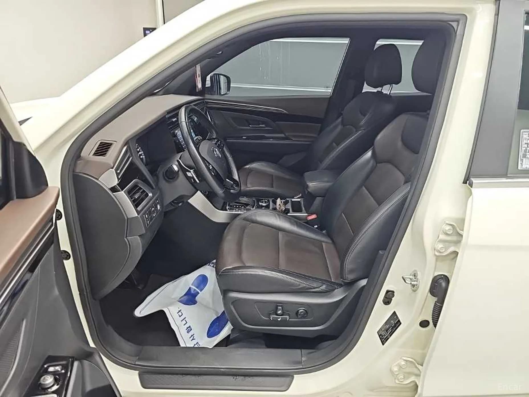 Beautiful Korando